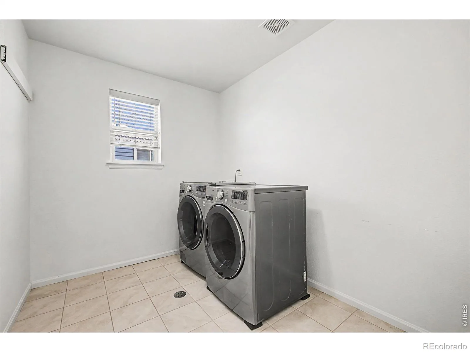 426 Highlands Circle Erie CO 80516 | MLS #RECIR1065253 07292026164540 1600 30