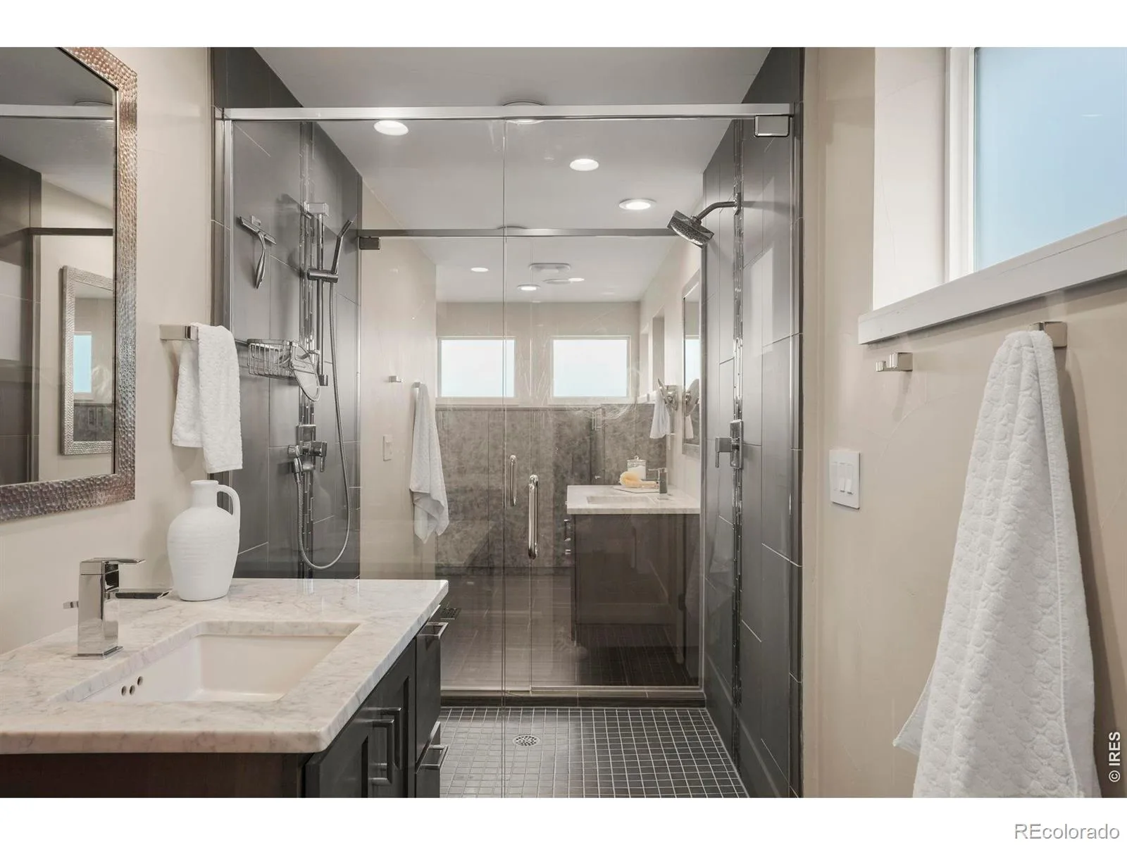 6797 Larsh Drive Denver CO 80221 | MLS #RECIR1065312 07302026041651 1600 14