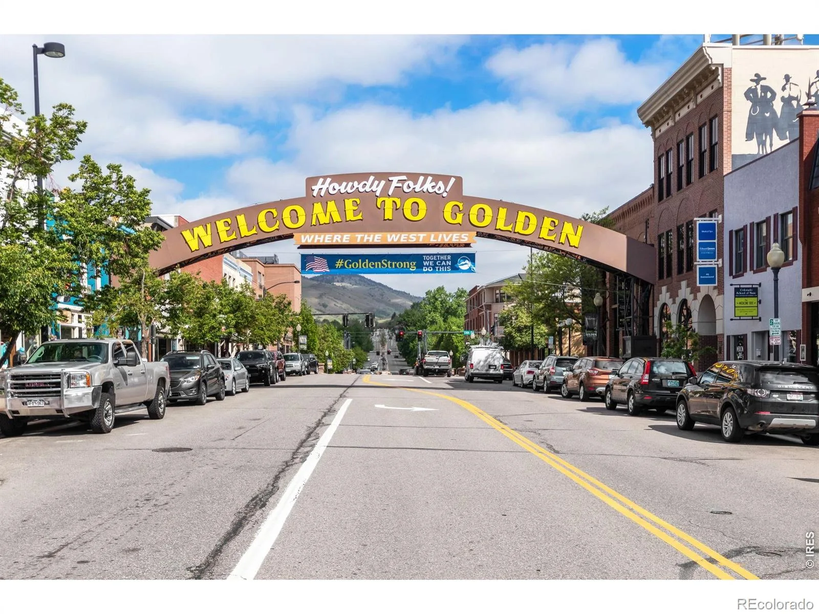 1915 Cheyenne Street Golden CO 80401 | MLS #RECIR1065320 07302026160154 1600 23