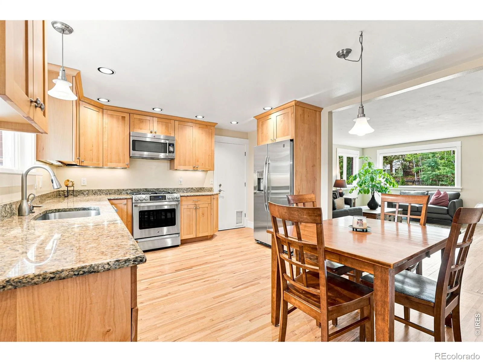1915 Cheyenne Street Golden CO 80401 | MLS #RECIR1065320 07302026160154 1600 7
