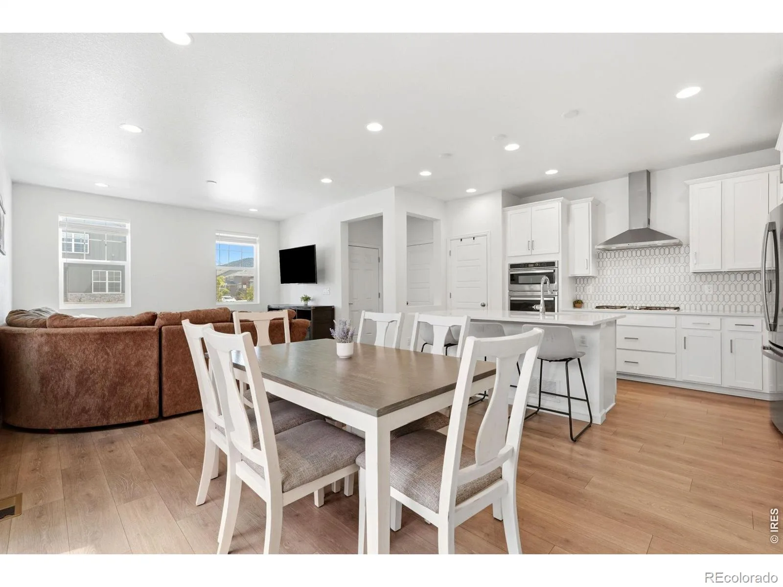 9915 Matchless Street Littleton CO 80125 | MLS #RECIR1065324 07302026160212 1600 9