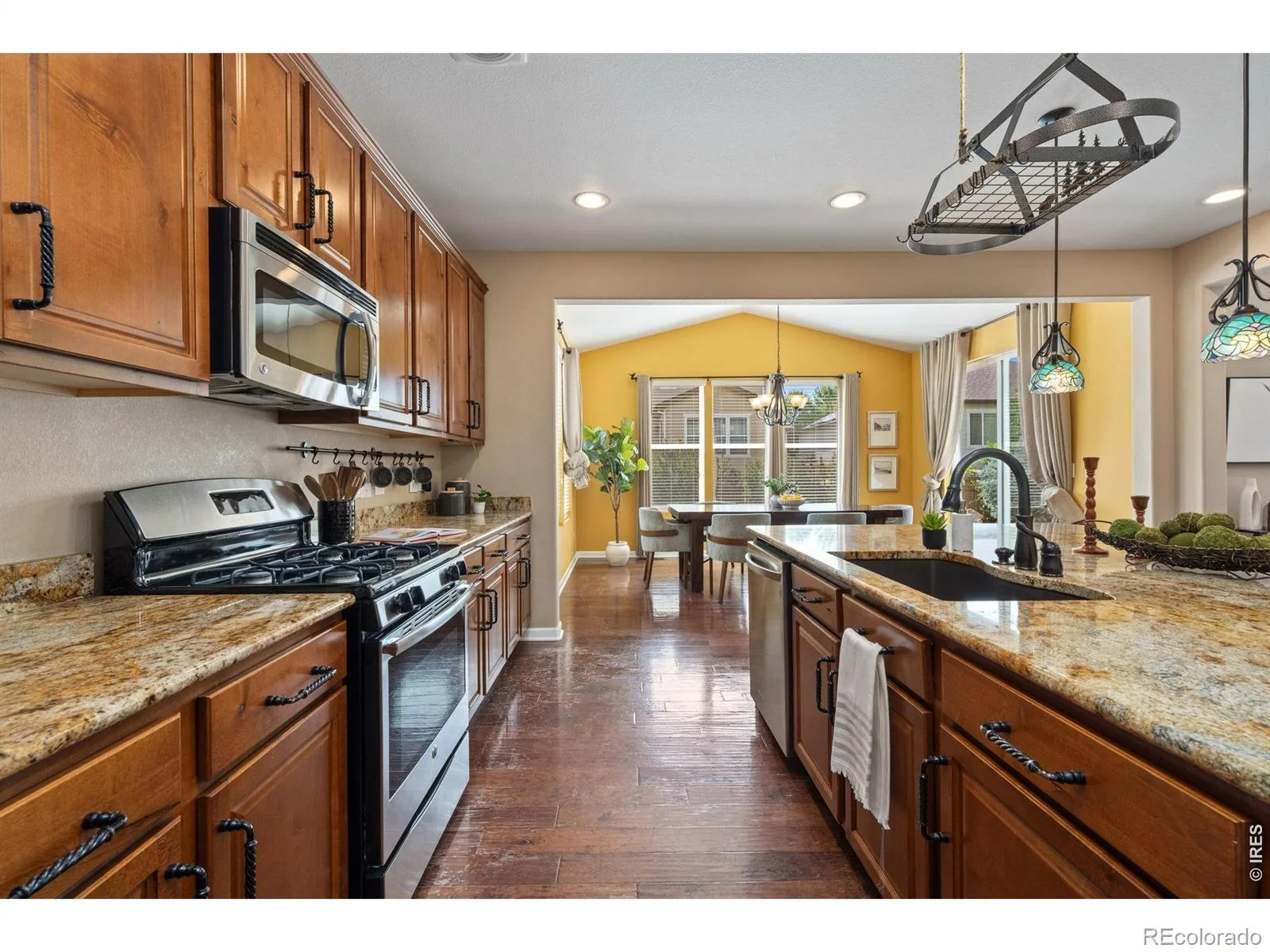 6305 Walnut Grove Street Erie CO 80516 | MLS #RECIR1065326 07312026003011 1600 10