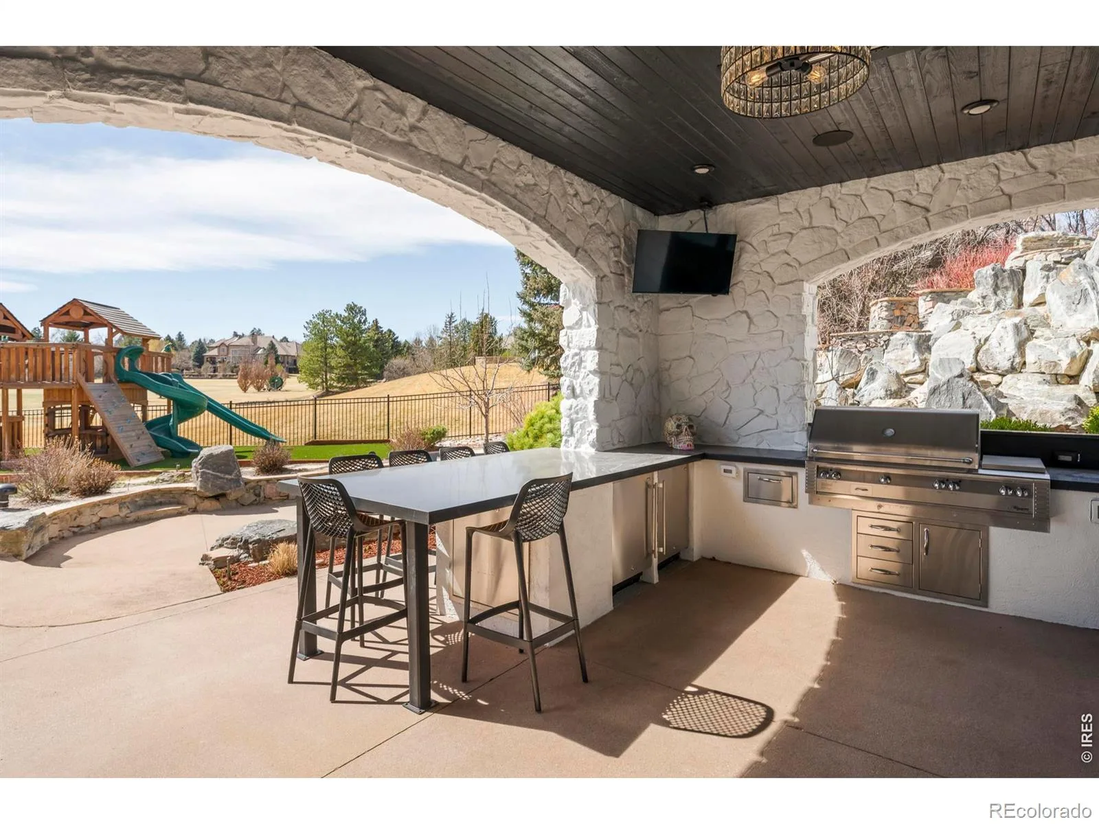 6930 S Polo Ridge Drive Littleton CO 80128 | MLS #RECIR1065353 07302026183940 1600 33