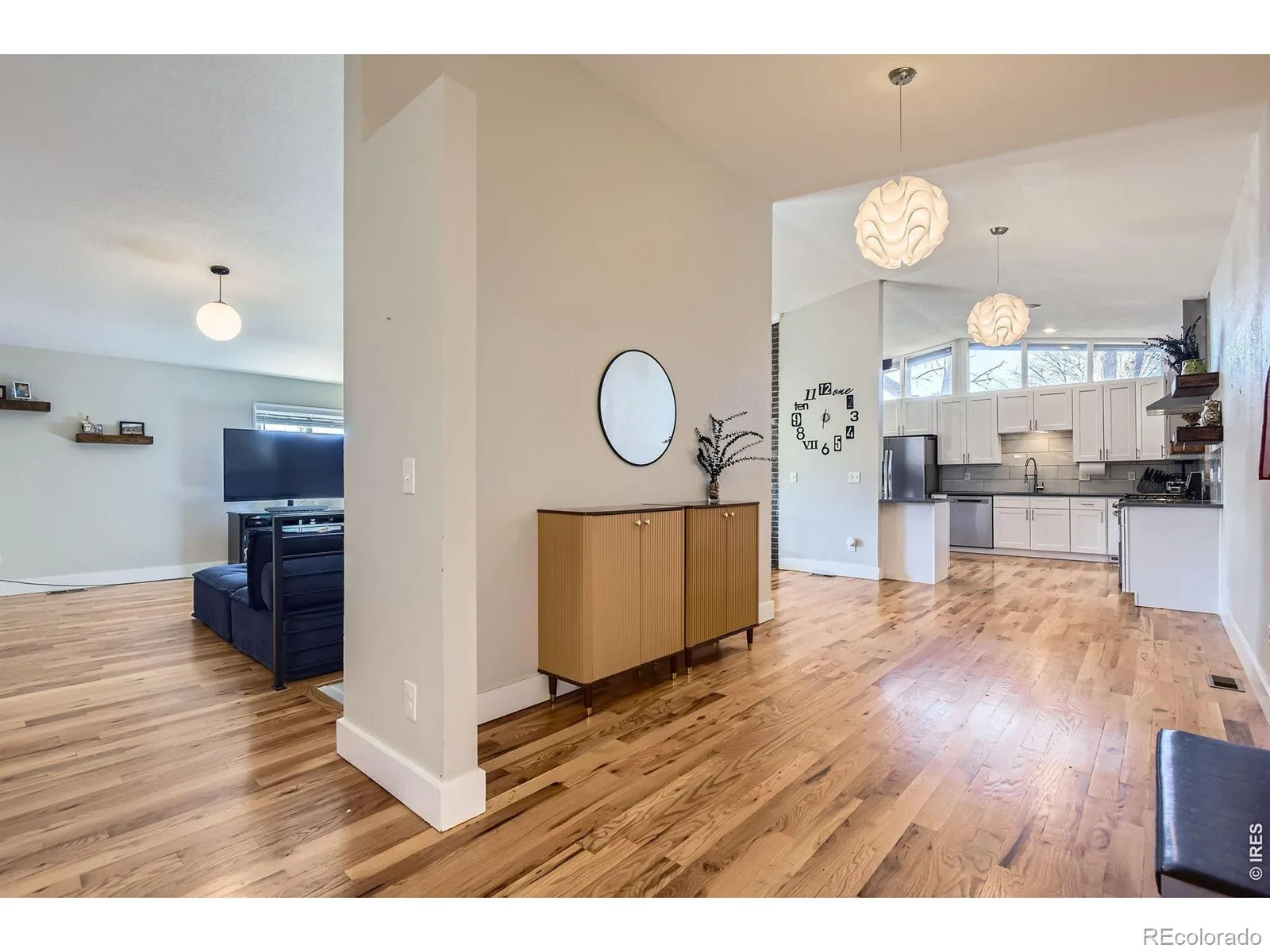 345 S Forest Street Denver CO 80246 | MLS #RECIR1065354 08252026001316 1600 1