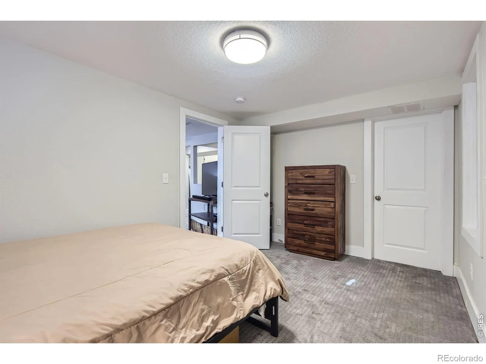 345 S Forest Street Denver CO 80246 | MLS #RECIR1065354 08252026001316 1600 19