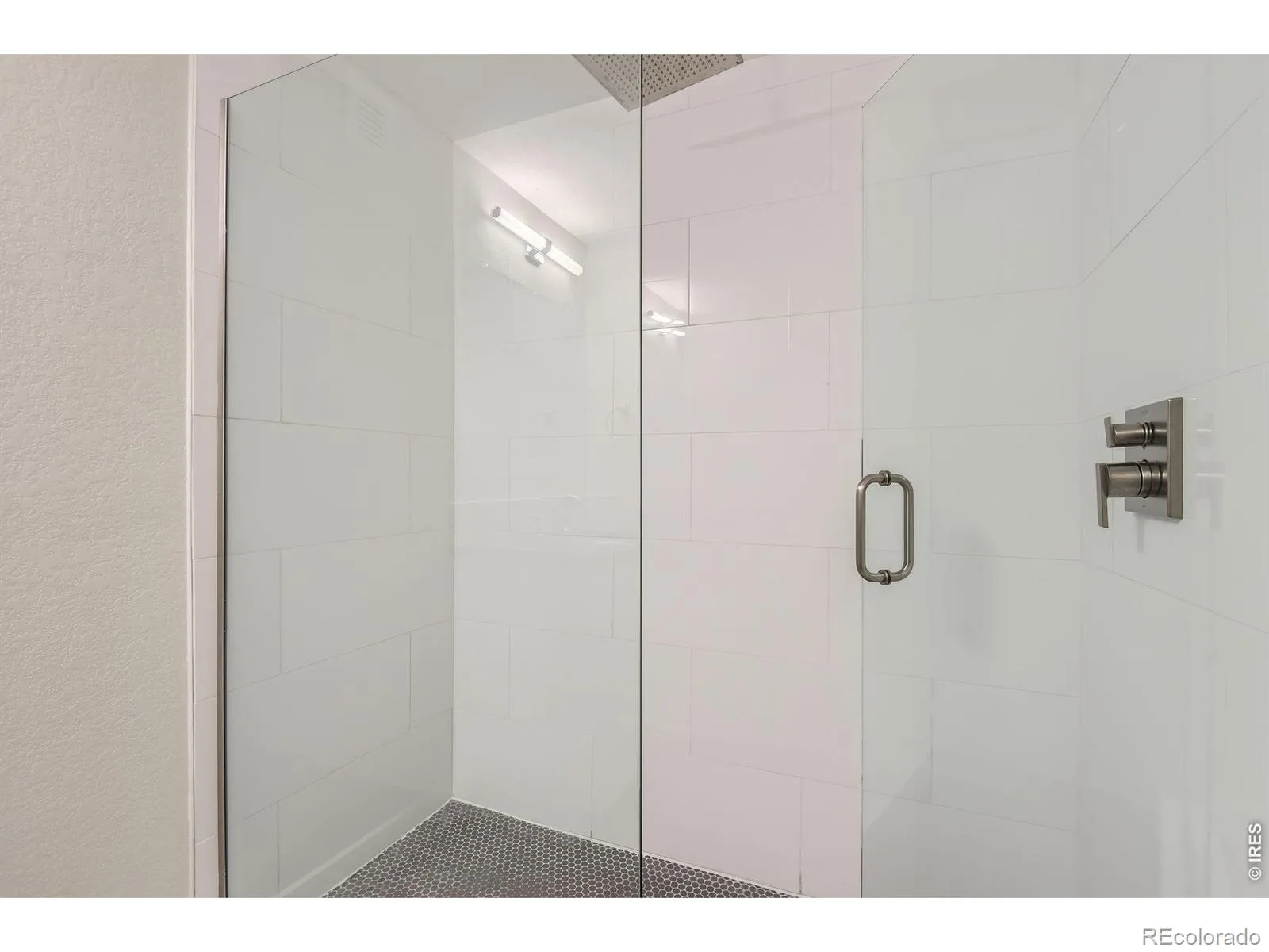 345 S Forest Street Denver CO 80246 | MLS #RECIR1065354 08252026001316 1600 21