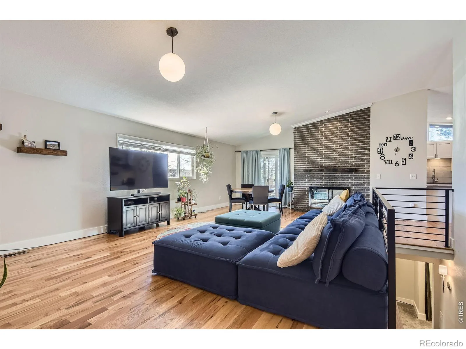 345 S Forest Street Denver CO 80246 | MLS #RECIR1065354 08252026001316 1600 6