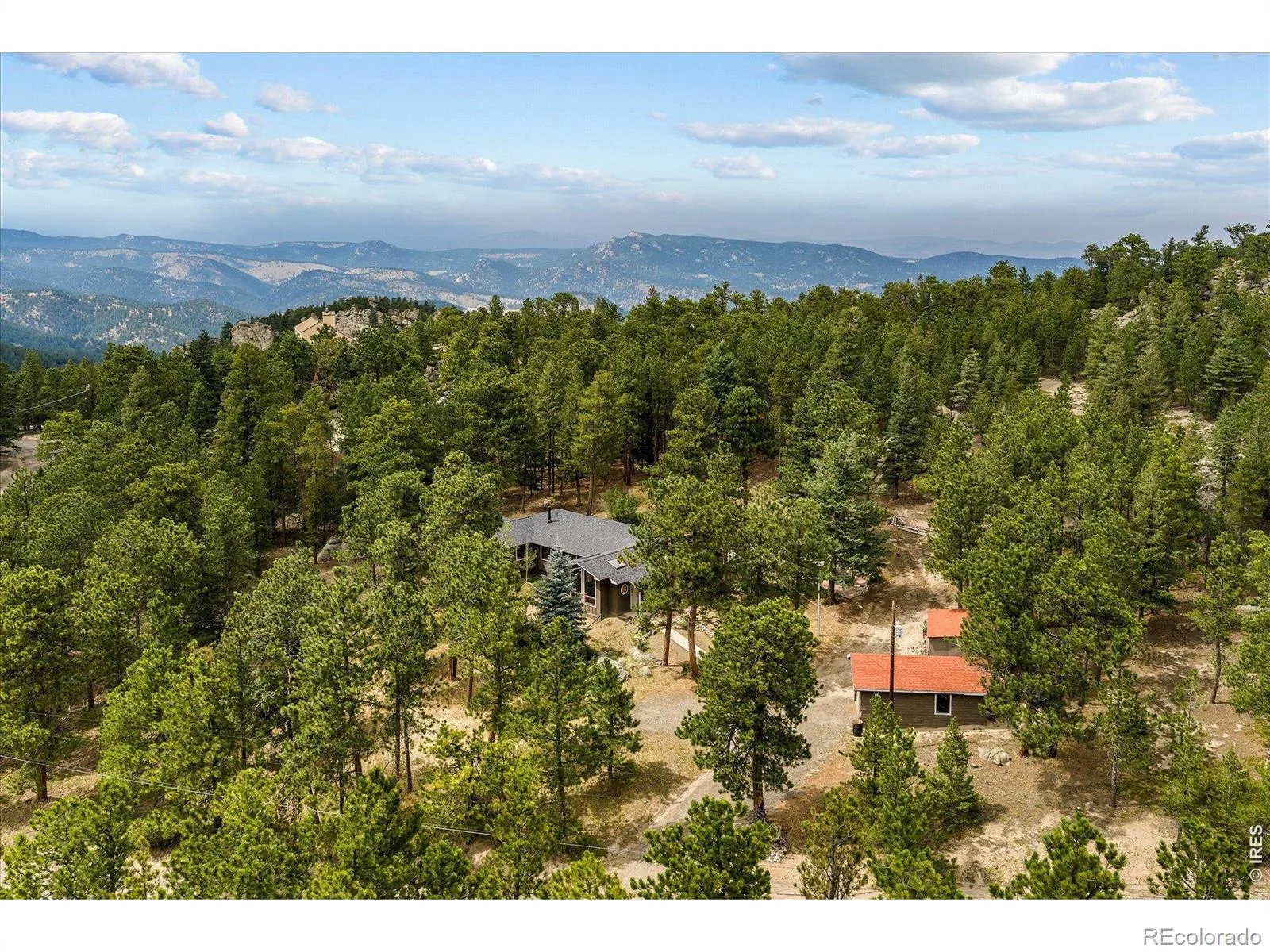 11988 Begole Circle Golden CO 80403 | MLS #RECIR1065385 08032026001438 1600 4