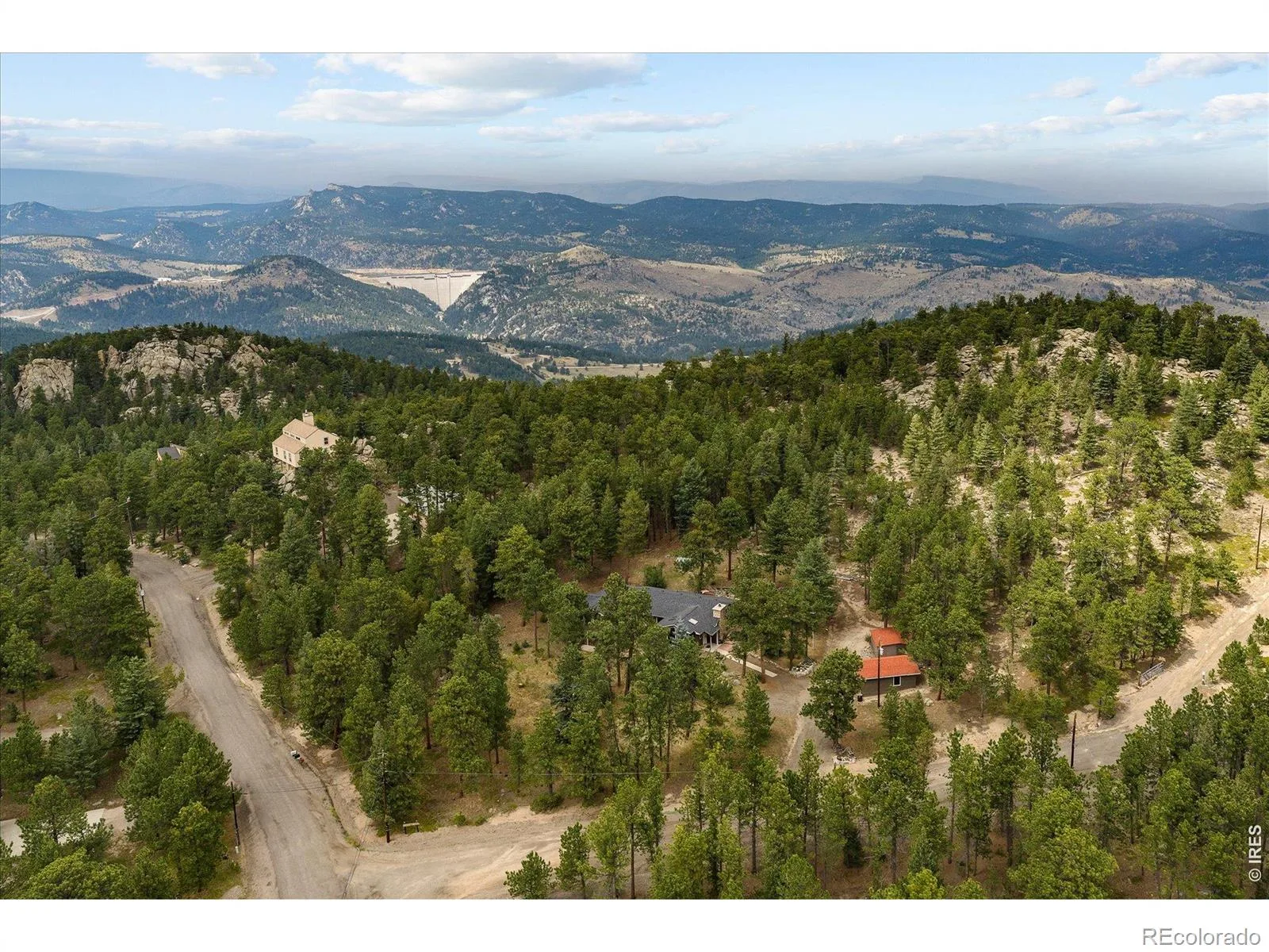 11988 Begole Circle Golden CO 80403 | MLS #RECIR1065385 08032026001438 1600 41
