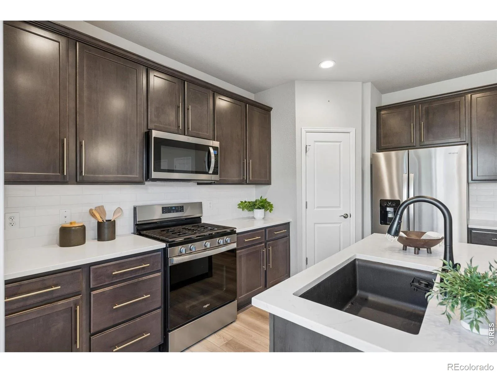 1950 Merrill W Circle Erie CO 80516 | MLS #RECIR1065453 08292026001825 1600 11