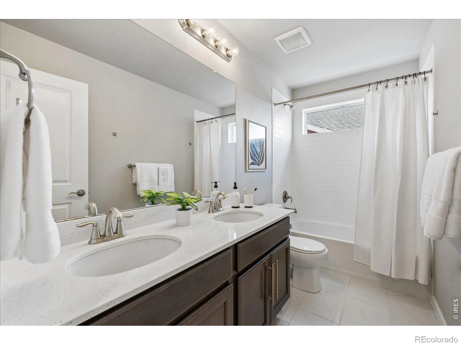 1950 Merrill W Circle Erie CO 80516 | MLS #RECIR1065453 08292026001825 1600 27