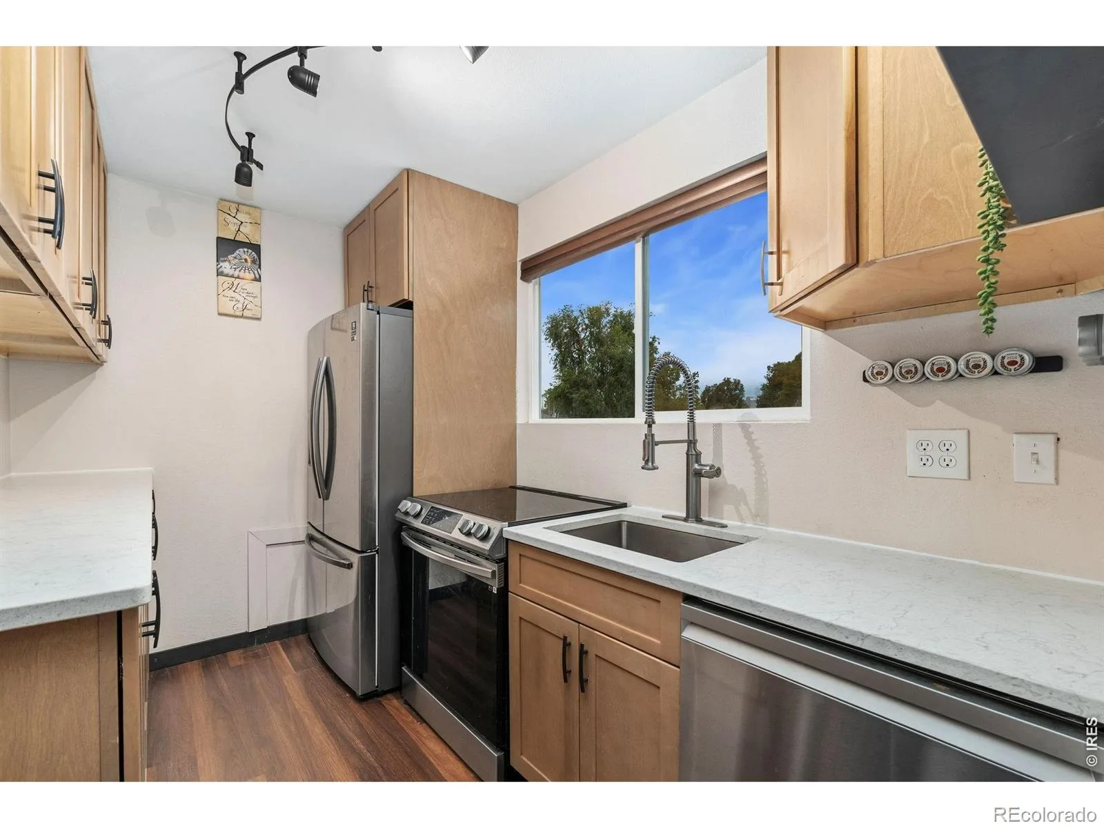 2850 N Steele Street Denver CO 80205 | MLS #RECIR1065479 08032026133642 1600 17