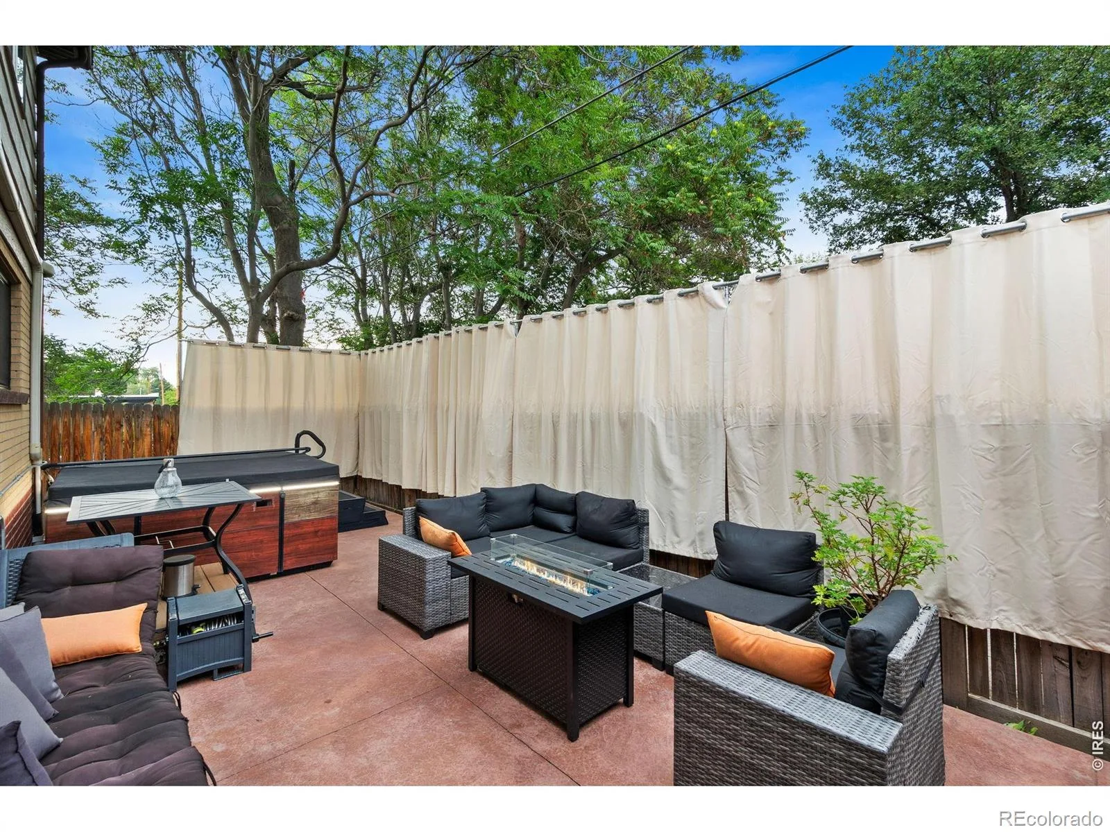 2850 N Steele Street Denver CO 80205 | MLS #RECIR1065479 08032026133642 1600 26