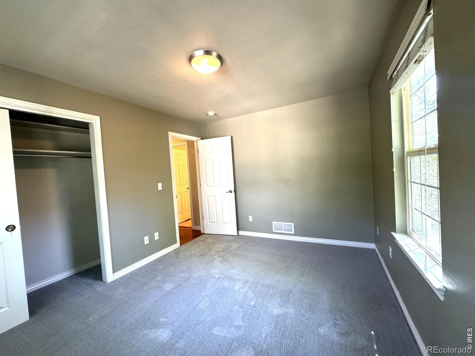 1202 Della Street Longmont CO 80501 | MLS #RECIR1065515 07312026214347 1600 25
