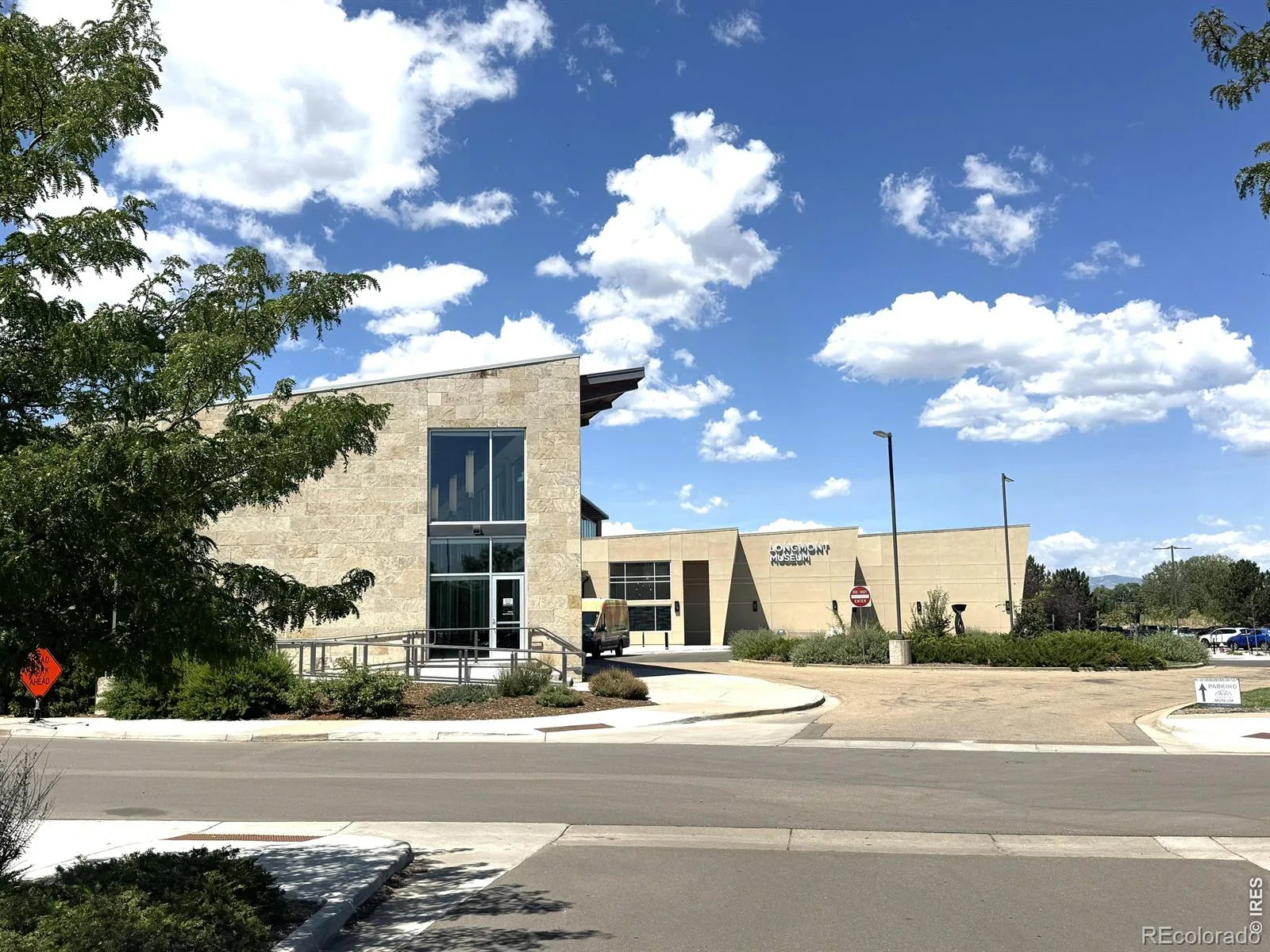 1202 Della Street Longmont CO 80501 | MLS #RECIR1065515 07312026214347 1600 34