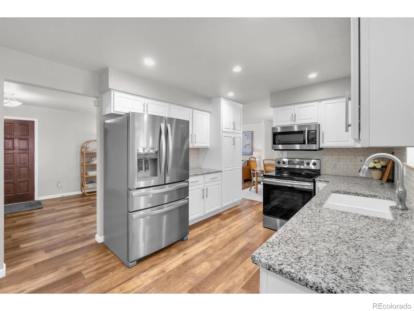 8923 W Warren Drive Lakewood CO 80227 | MLS #RECIR1065516 08182026004859 1600 12