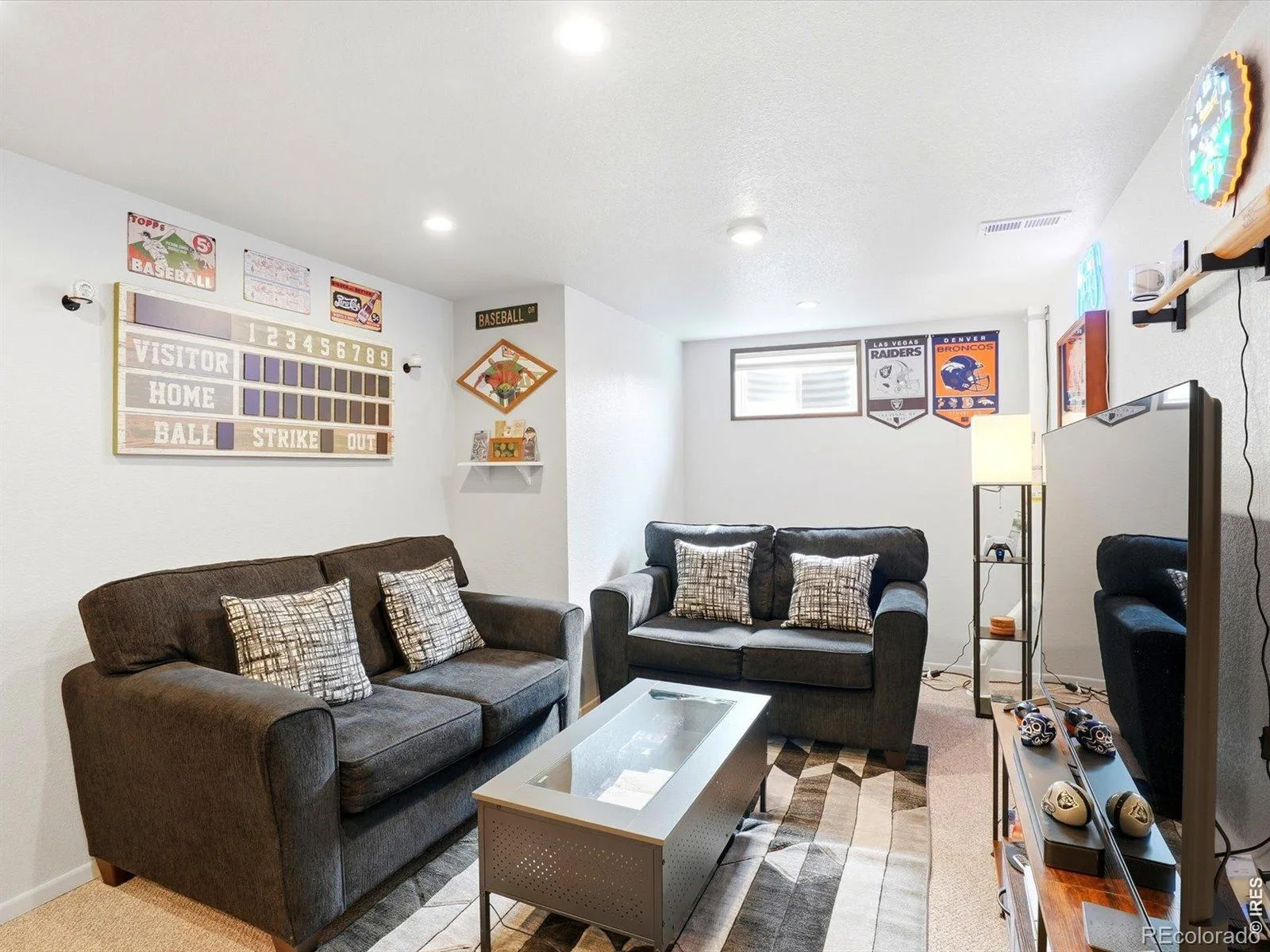 8923 W Warren Drive Lakewood CO 80227 | MLS #RECIR1065516 08182026004859 1600 26