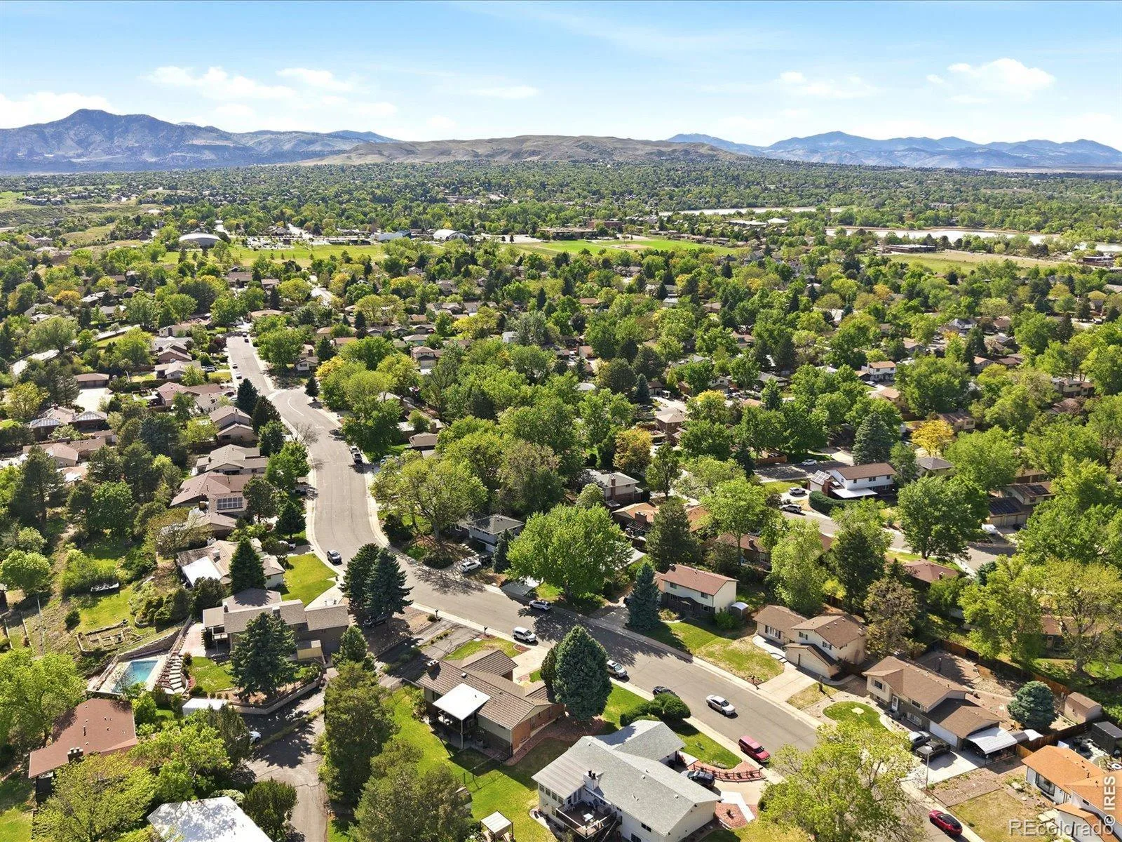 8923 W Warren Drive Lakewood CO 80227 | MLS #RECIR1065516 08182026004859 1600 43