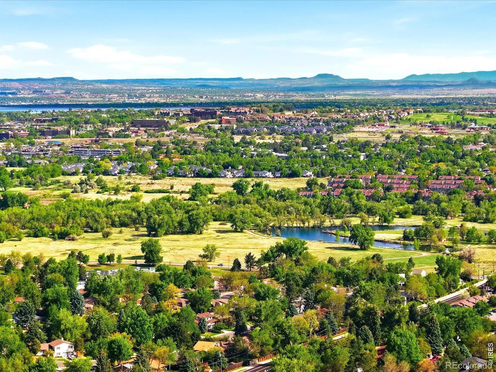 8923 W Warren Drive Lakewood CO 80227 | MLS #RECIR1065516 08182026004859 1600 46