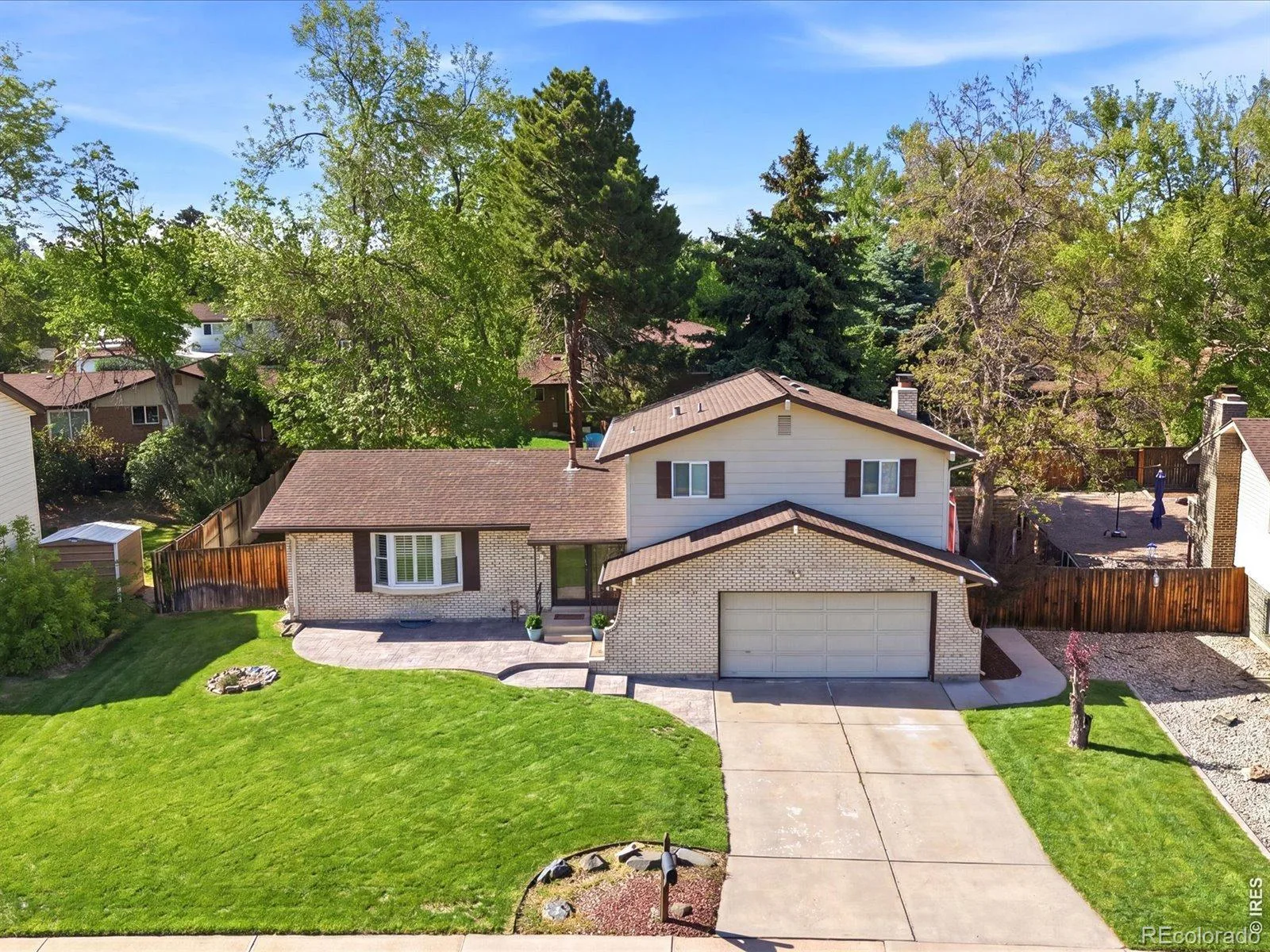 8923 W Warren Drive Lakewood CO 80227 | MLS #RECIR1065516 08182026004859 1600 48