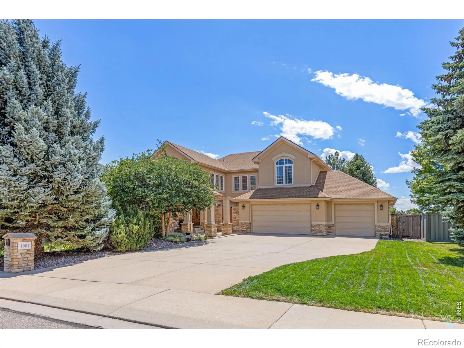 1001 Wyndemere Circle Longmont CO 80504 | MLS #RECIR1065519 07312026214512 1600 46