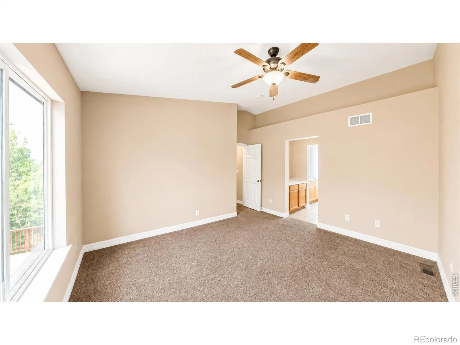 2123 E 100th Place Thornton CO 80229 | MLS #RECIR1065562 08012026031629 1600 24