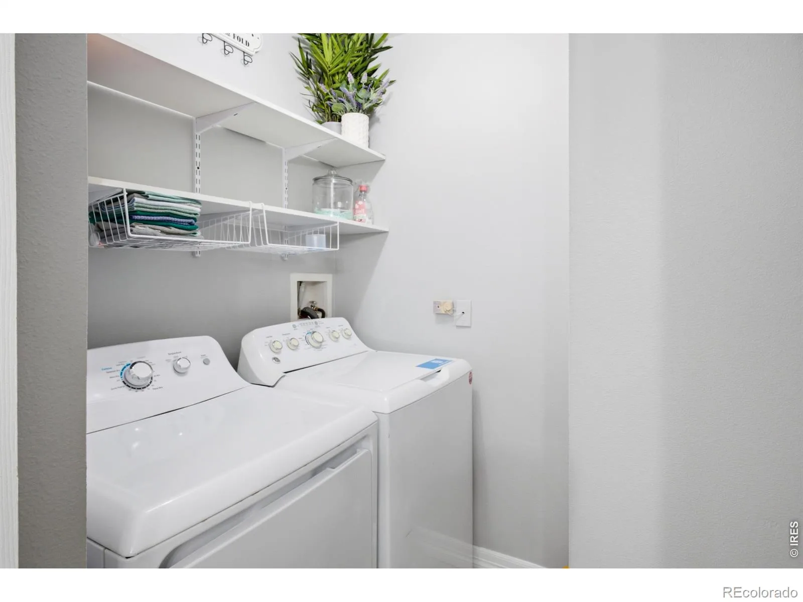 8225 Fairmount Drive #105 #5 Denver CO 80247 | MLS #RECIR1065564 08012026035928 1600 13