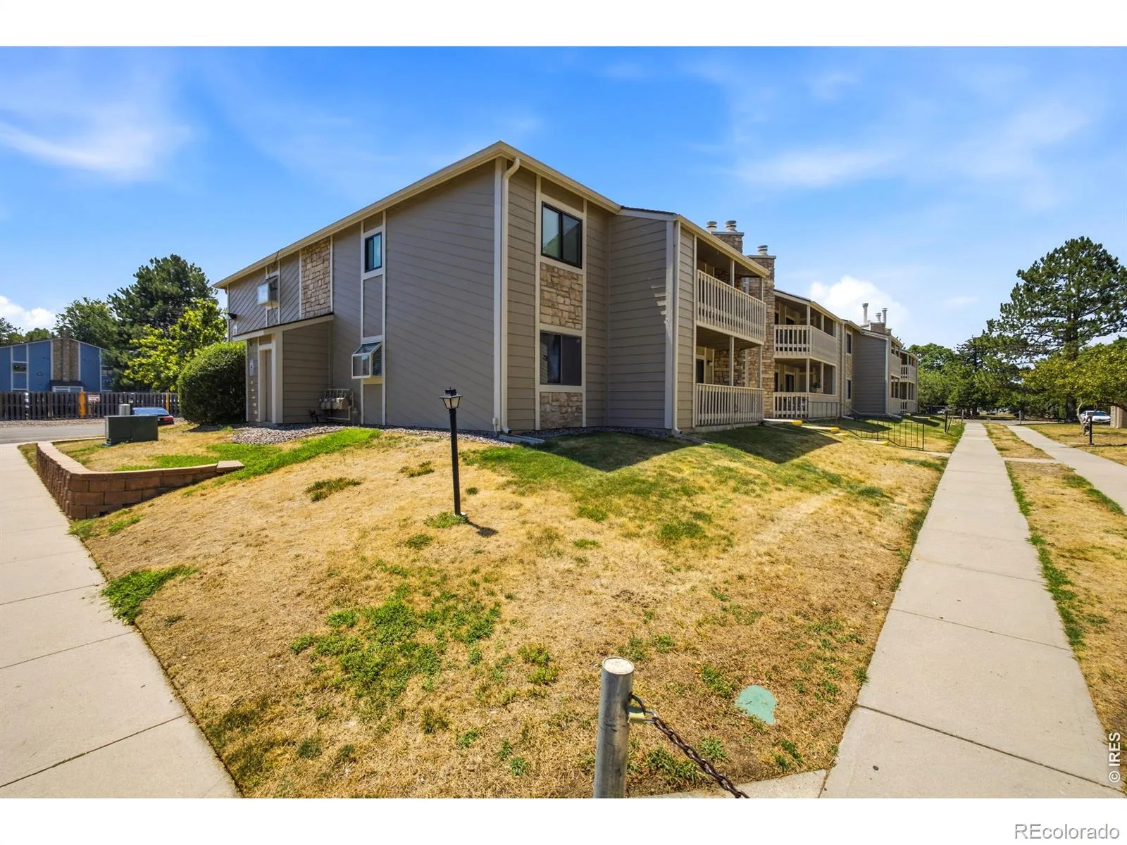 8225 Fairmount Drive #105 #5 Denver CO 80247 | MLS #RECIR1065564 08012026035928 1600 22