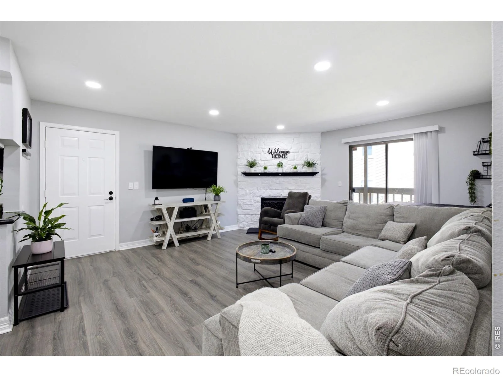 8225 Fairmount Drive #105 #5 Denver CO 80247 | MLS #RECIR1065564 08012026035928 1600 4