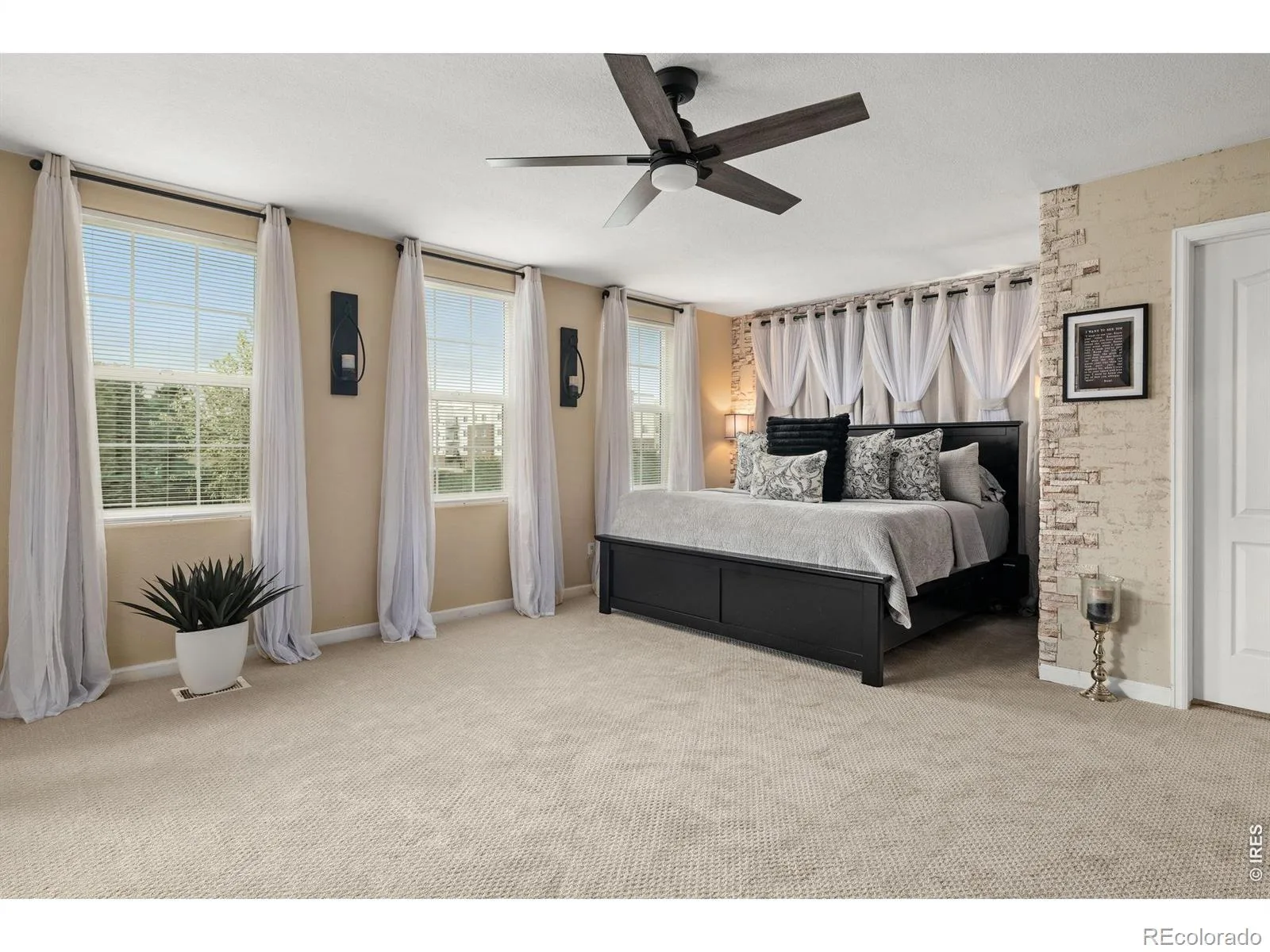 6691 S Abilene Way Centennial CO 80111 | MLS #RECIR1065575 08012026181414 1600 32