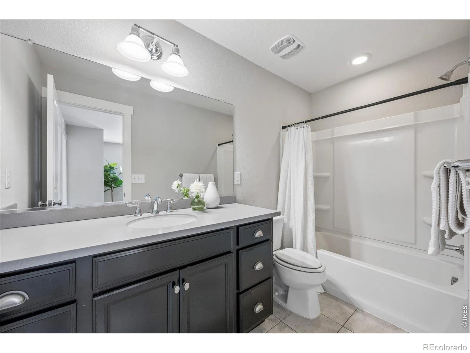 16424 Alcott Place Broomfield CO 80023 | MLS #RECIR1065584 08012026210120 1600 31