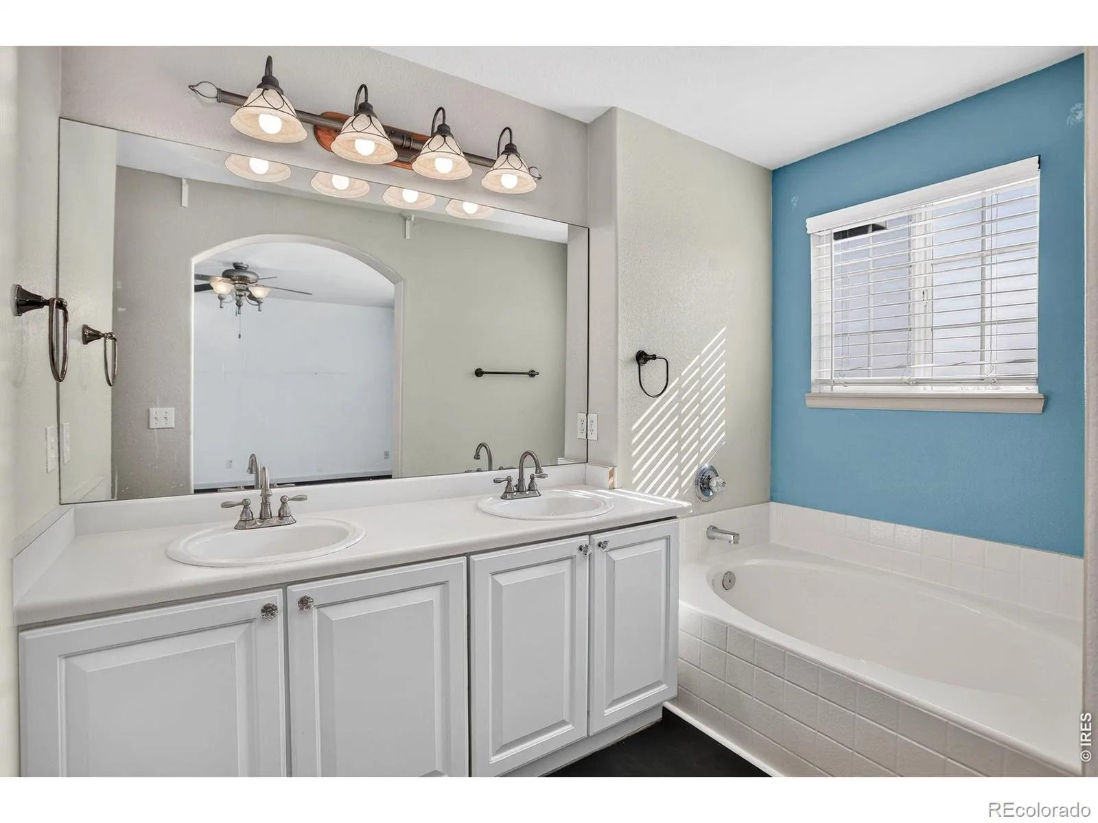 10797 Madison Way Northglenn CO 80233 | MLS #RECIR1065589 08012026224412 1600 16
