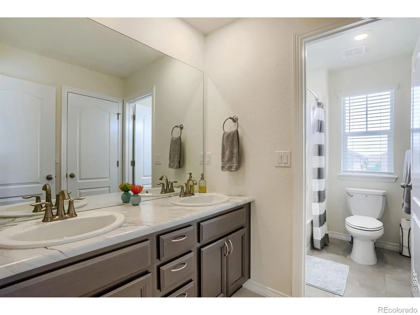 2401 Provenance Street Longmont CO 80504 | MLS #RECIR1065598 08032026155831 1600 27