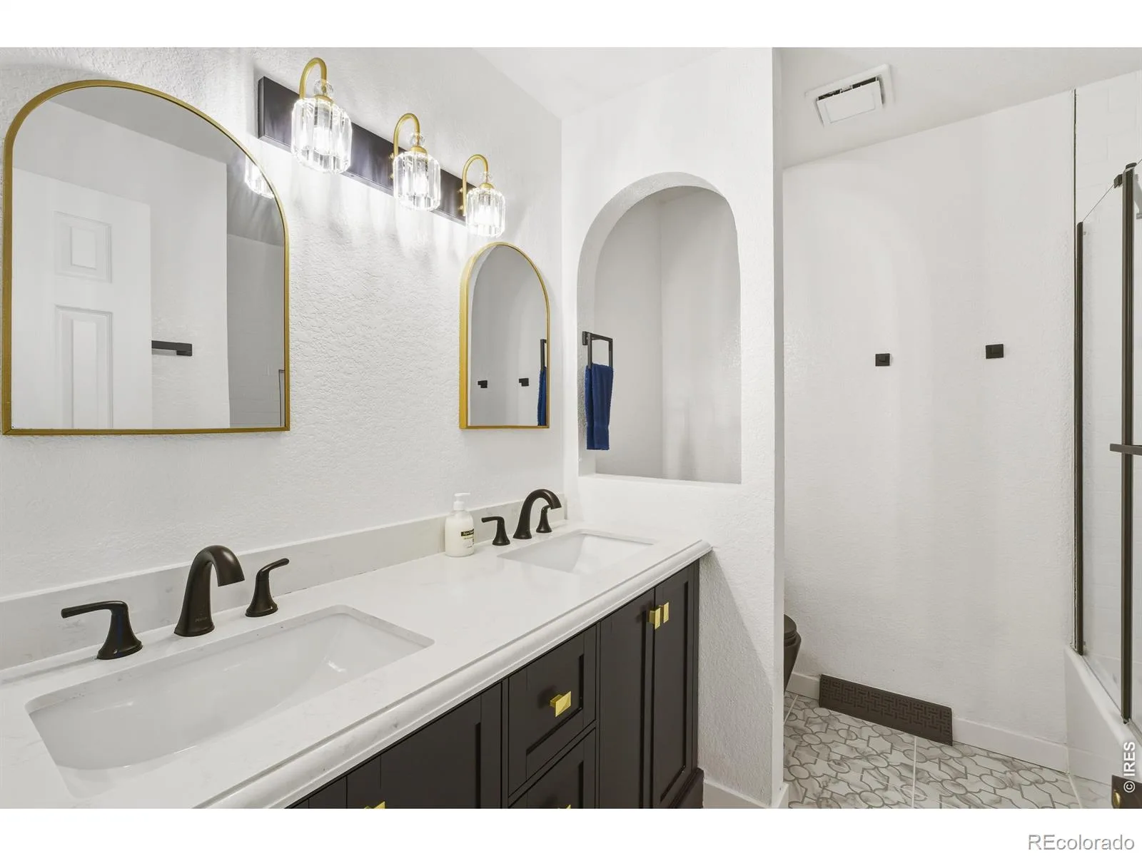 1080 S Garrison Street Lakewood CO 80226 | MLS #RECIR1065604 08022026142055 1600 11