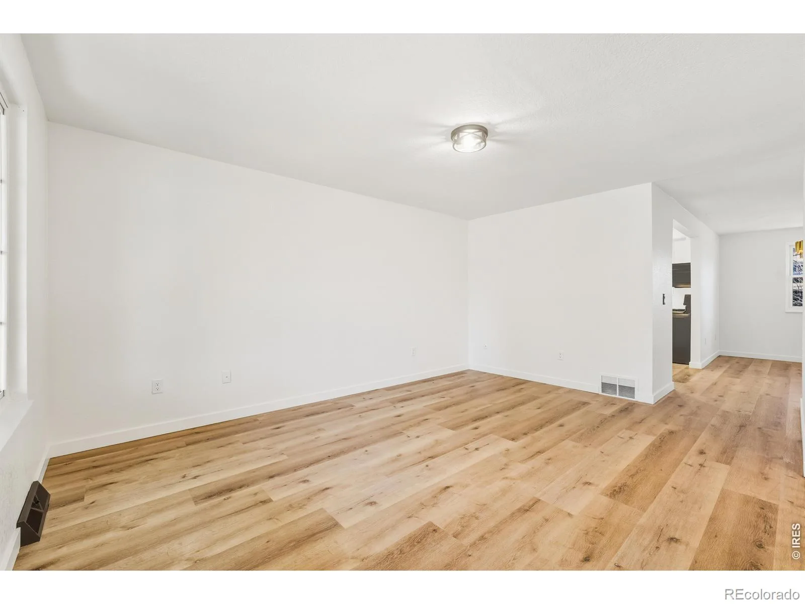 1080 S Garrison Street Lakewood CO 80226 | MLS #RECIR1065604 08022026142055 1600 4