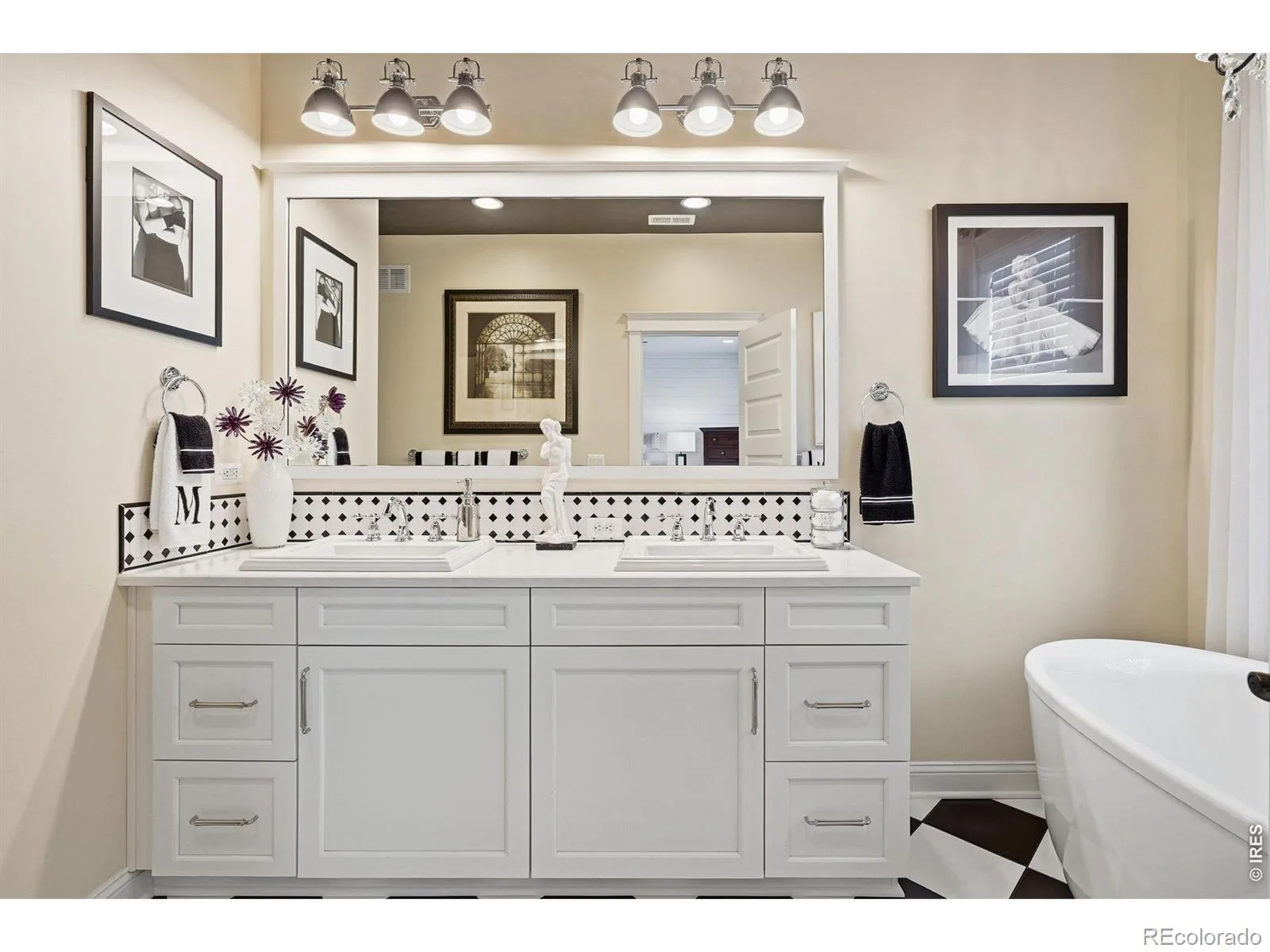 5881 N Beeler Street Denver CO 80238 | MLS #RECIR1065607 08102026002439 1600 16