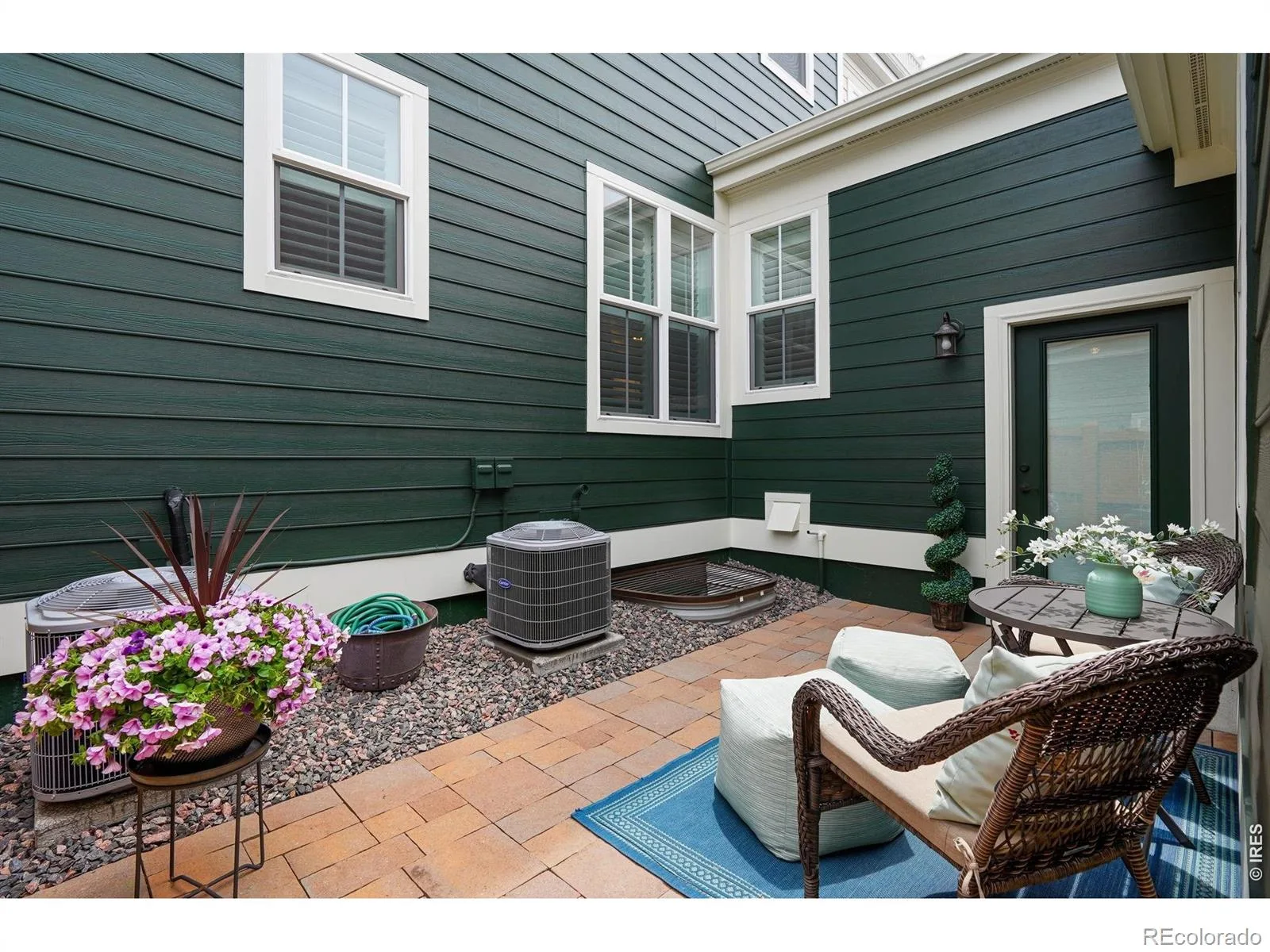 5881 N Beeler Street Denver CO 80238 | MLS #RECIR1065607 08102026002439 1600 31