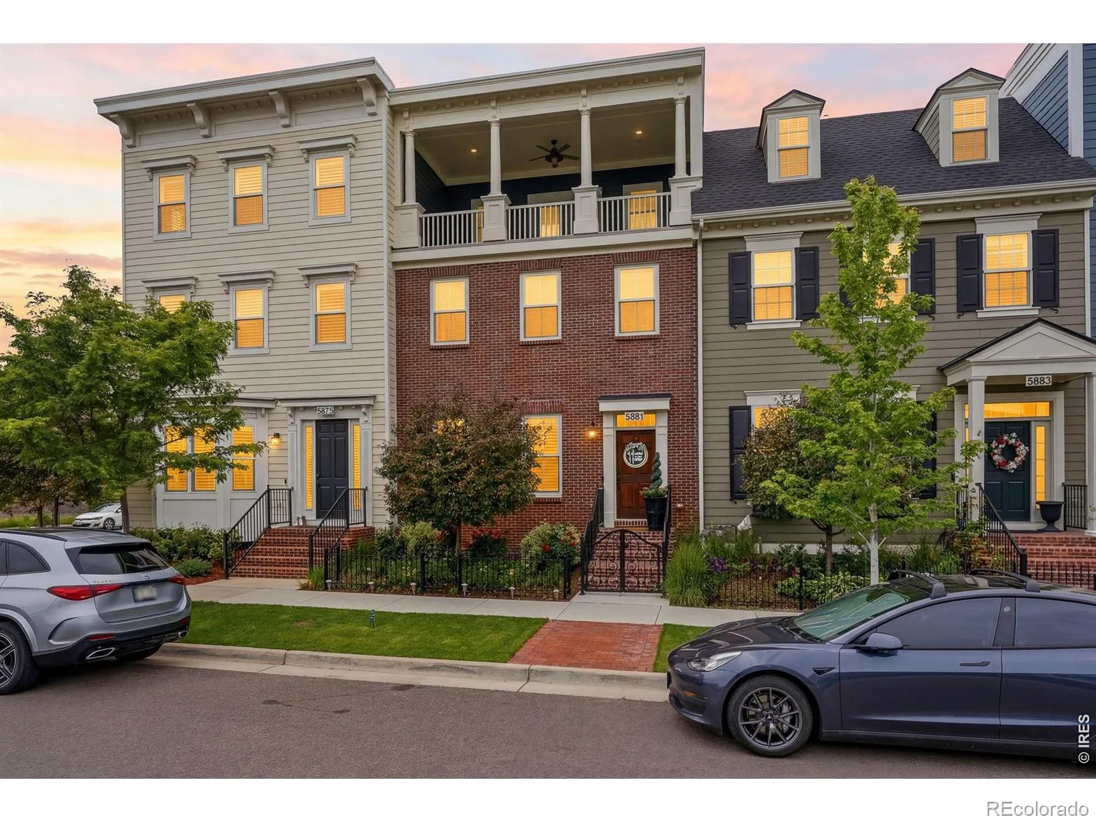 5881 N Beeler Street Denver CO 80238 | MLS #RECIR1065607 08102026002439 1600 36