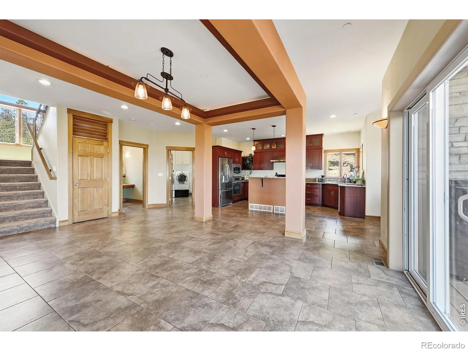800 Divide View Drive Golden CO 80403 | MLS #RECIR1065612 08122026002753 1600 12