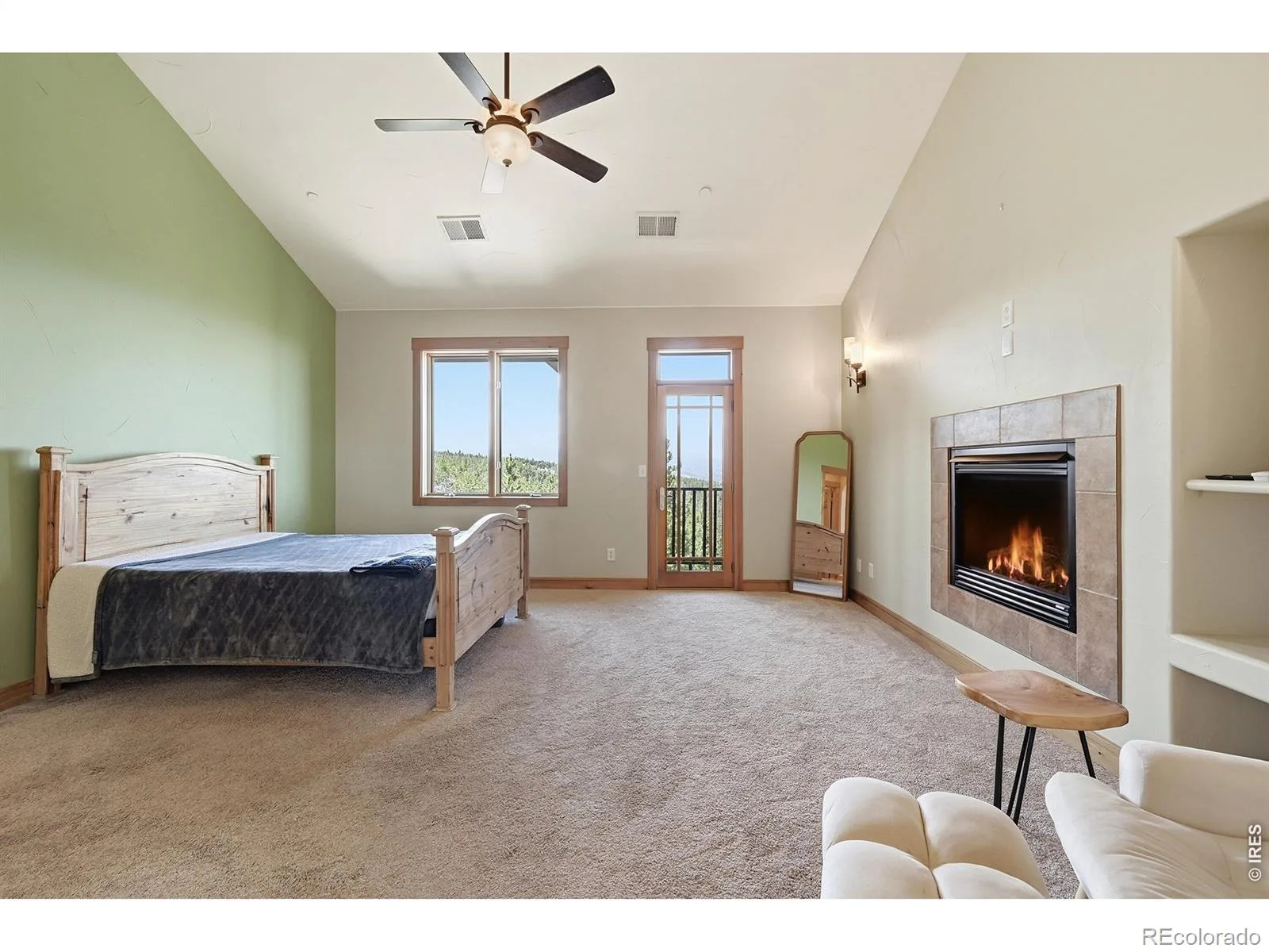 800 Divide View Drive Golden CO 80403 | MLS #RECIR1065612 08122026002753 1600 28