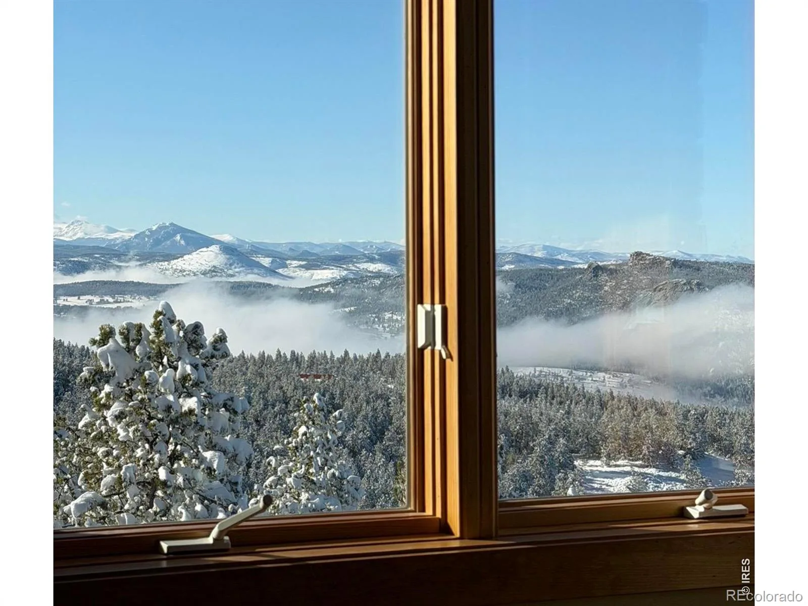 800 Divide View Drive Golden CO 80403 | MLS #RECIR1065612 08122026002753 1600 29
