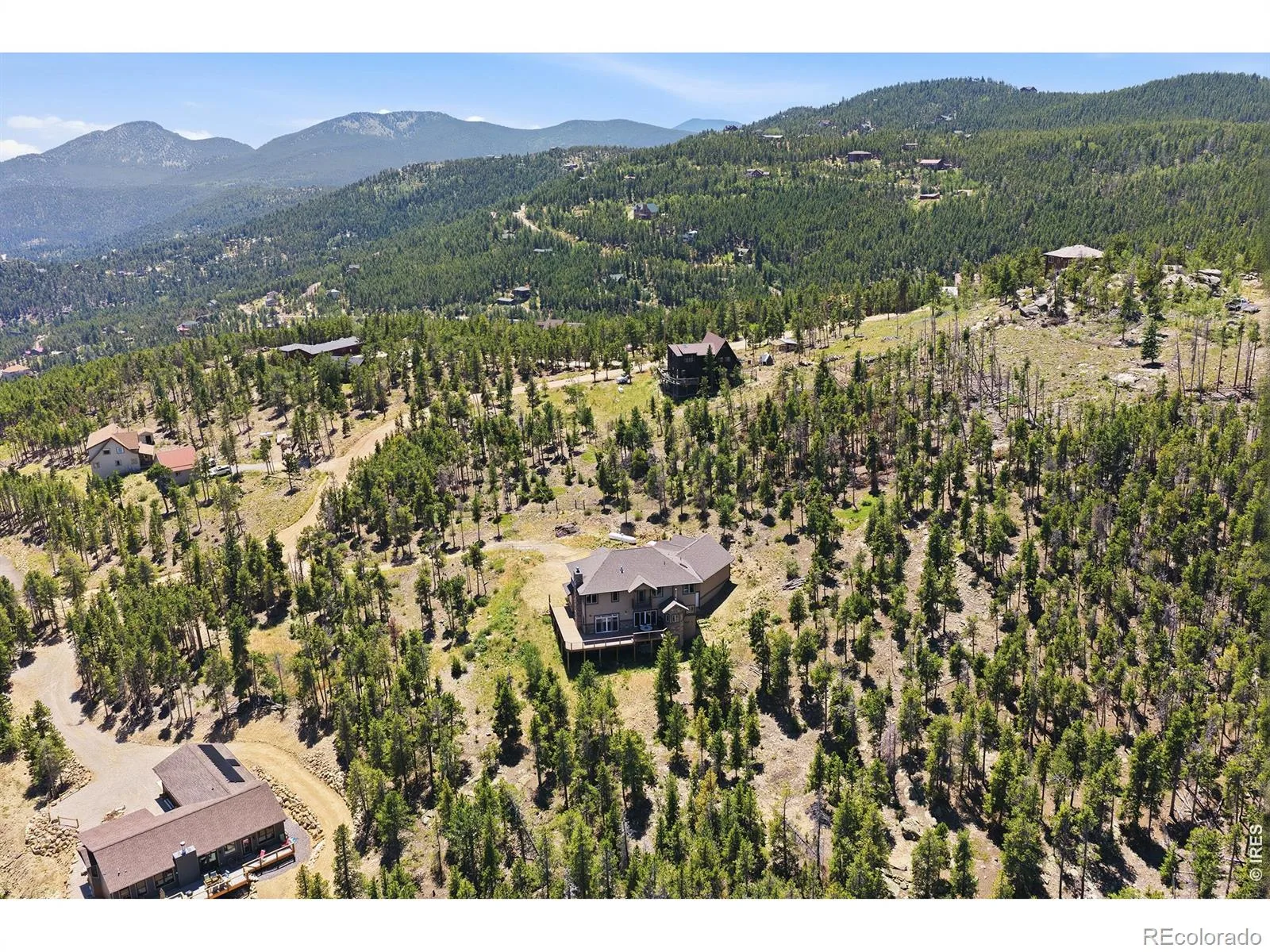 800 Divide View Drive Golden CO 80403 | MLS #RECIR1065612 08122026002753 1600 48