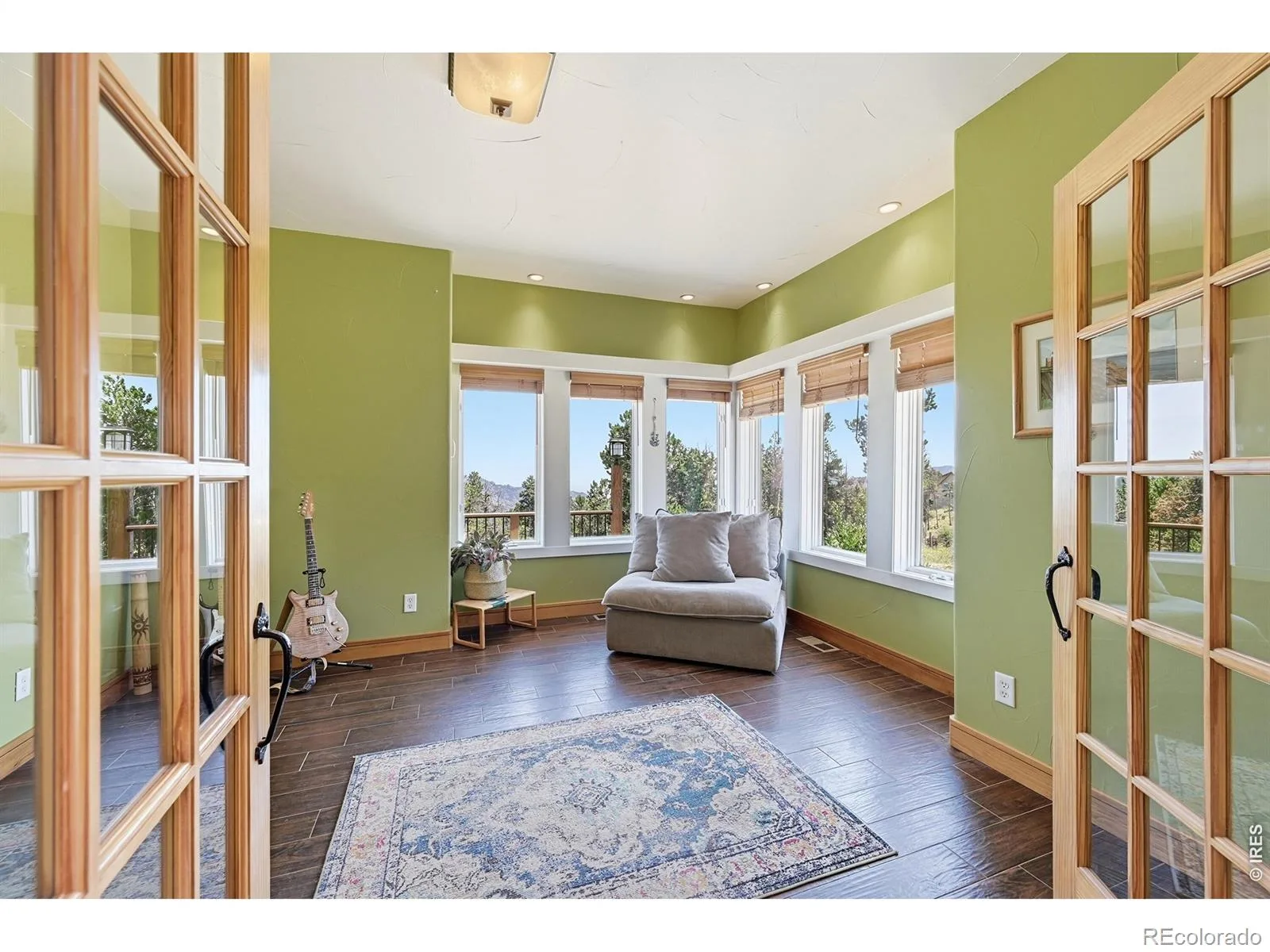 800 Divide View Drive Golden CO 80403 | MLS #RECIR1065612 08122026002753 1600 5