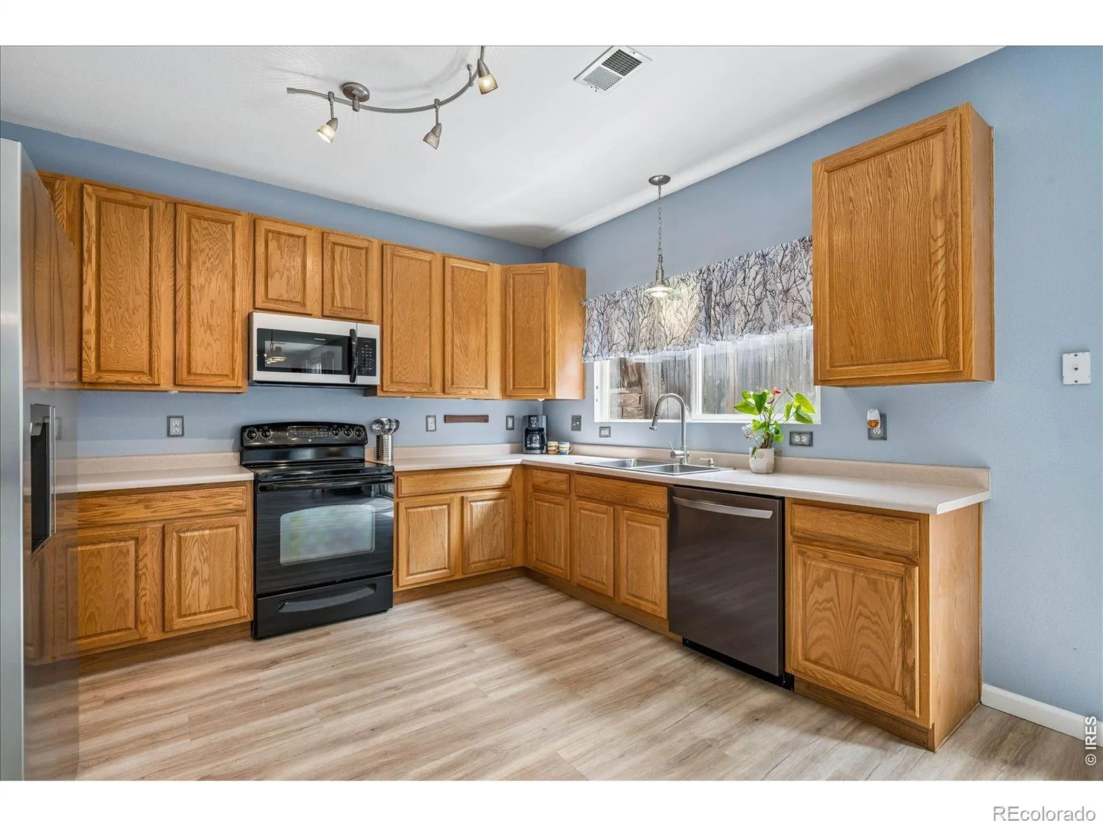 12440 S Hollow Creek Court Parker CO 80134 | MLS #RECIR1065635 08032026184841 1600 9