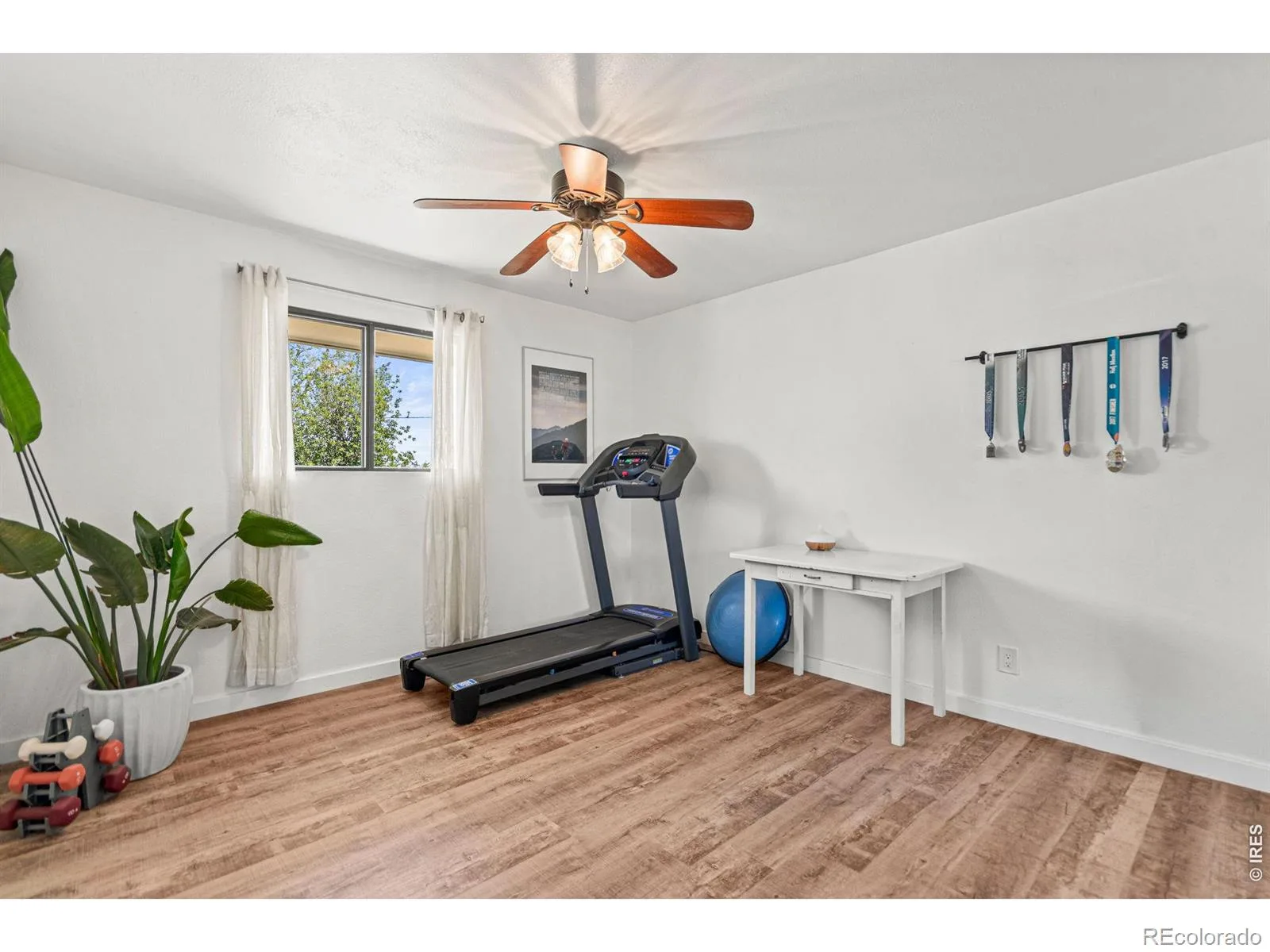 2012 Charro Avenue Longmont CO 80504 | MLS #RECIR1065649 08292026145307 1600 30