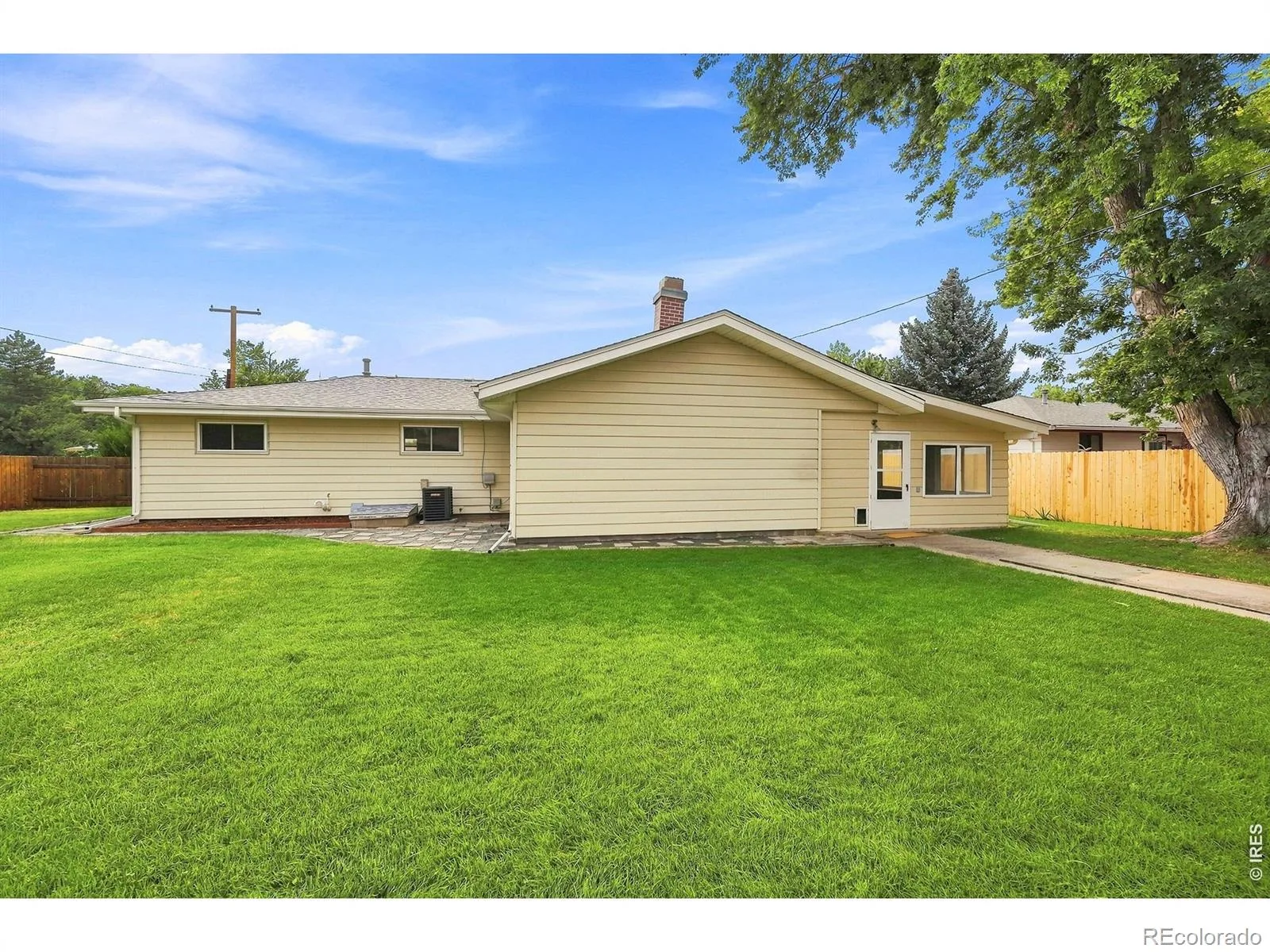 12721 Woodland Drive Longmont CO 80504 | MLS #RECIR1065728 08072026000536 1600 27