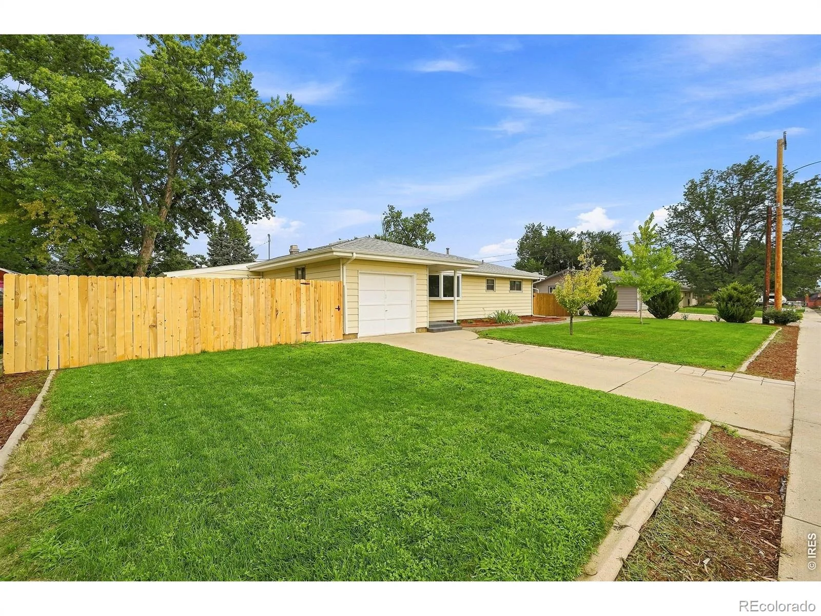 12721 Woodland Drive Longmont CO 80504 | MLS #RECIR1065728 08072026000536 1600 34