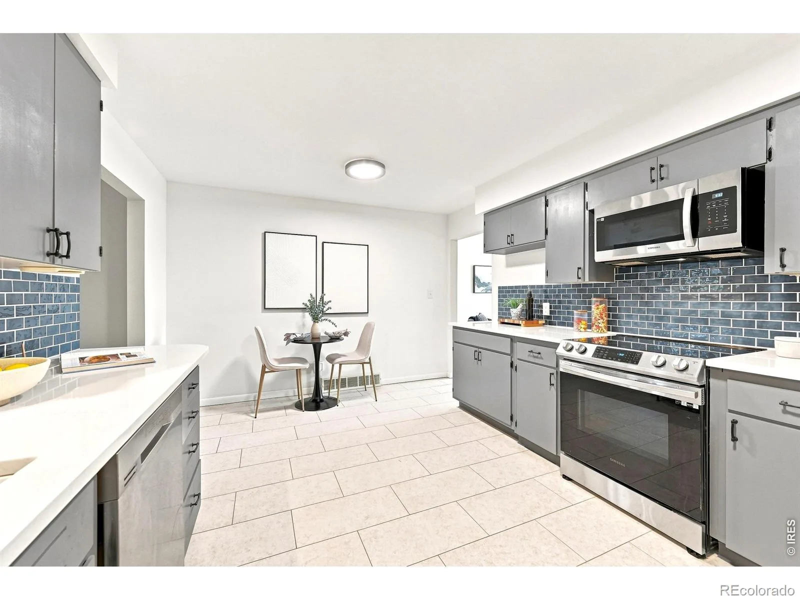 12721 Woodland Drive Longmont CO 80504 | MLS #RECIR1065728 08072026000536 1600 7