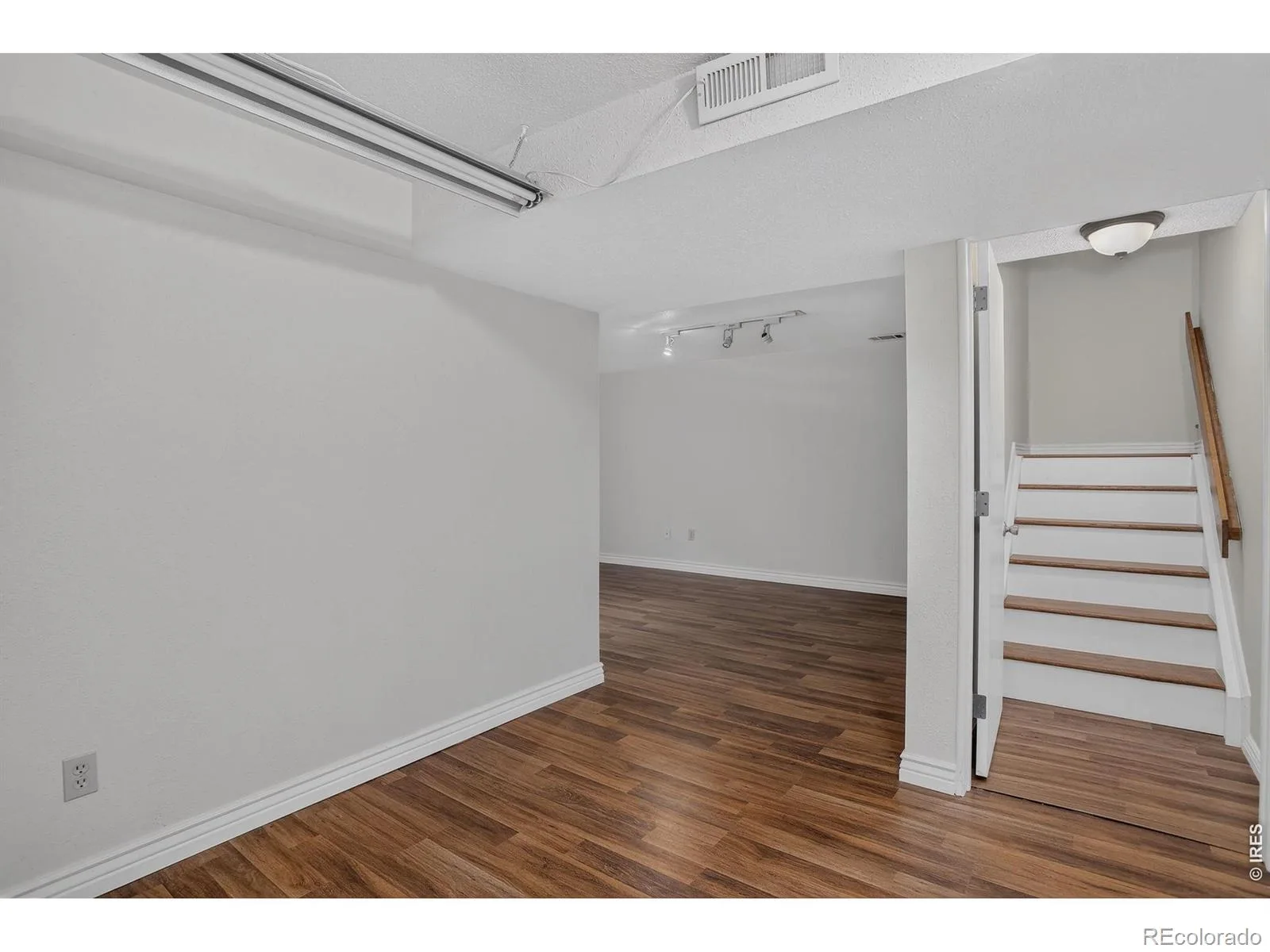 10530 W Fair Avenue #B Littleton CO 80127 | MLS #RECIR1065796 08052026224755 1600 21