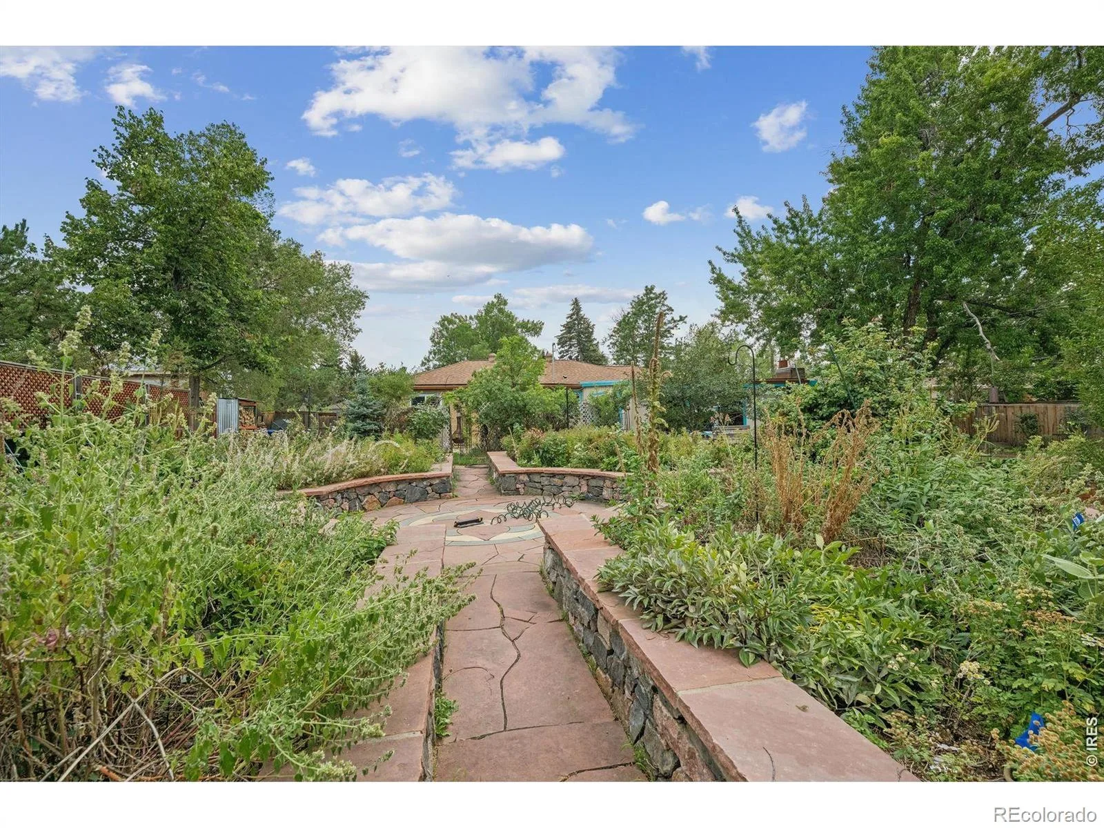 10355 W 13th Place Lakewood CO 80215 | MLS #RECIR1065807 08182026200005 1600 39